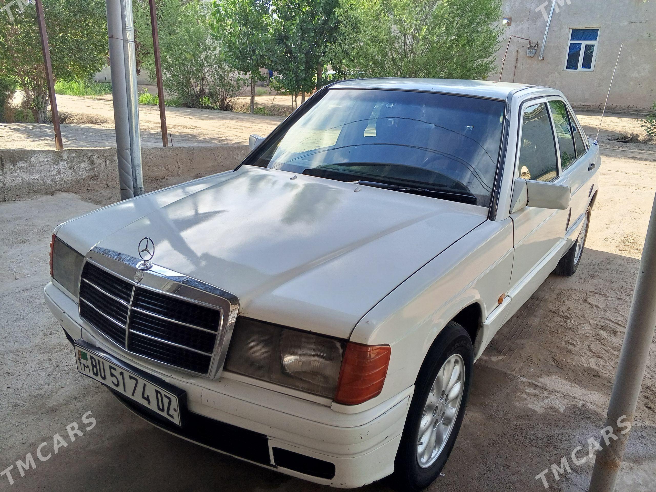 Mercedes-Benz 190E 1990 - 35 000 TMT - Дашогуз - img 1