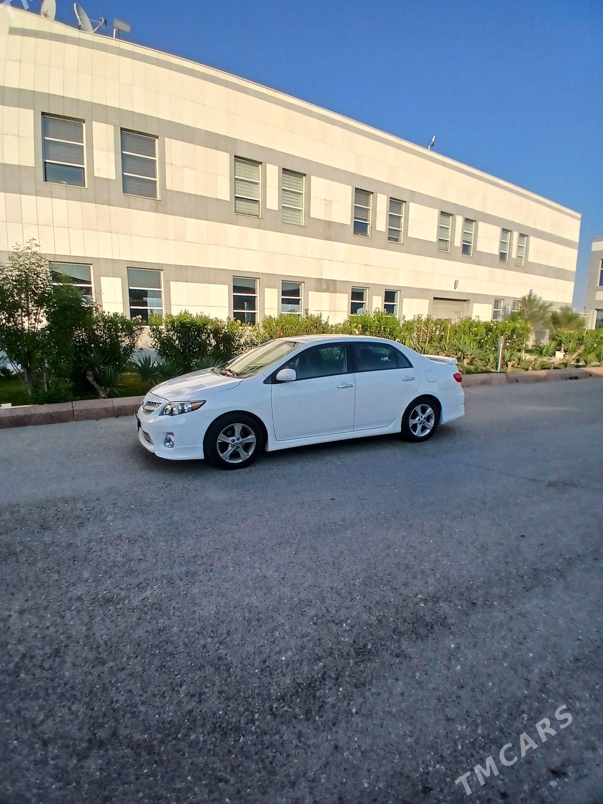 Toyota Corolla 2013 - 195 000 TMT - Aşgabat - img 1