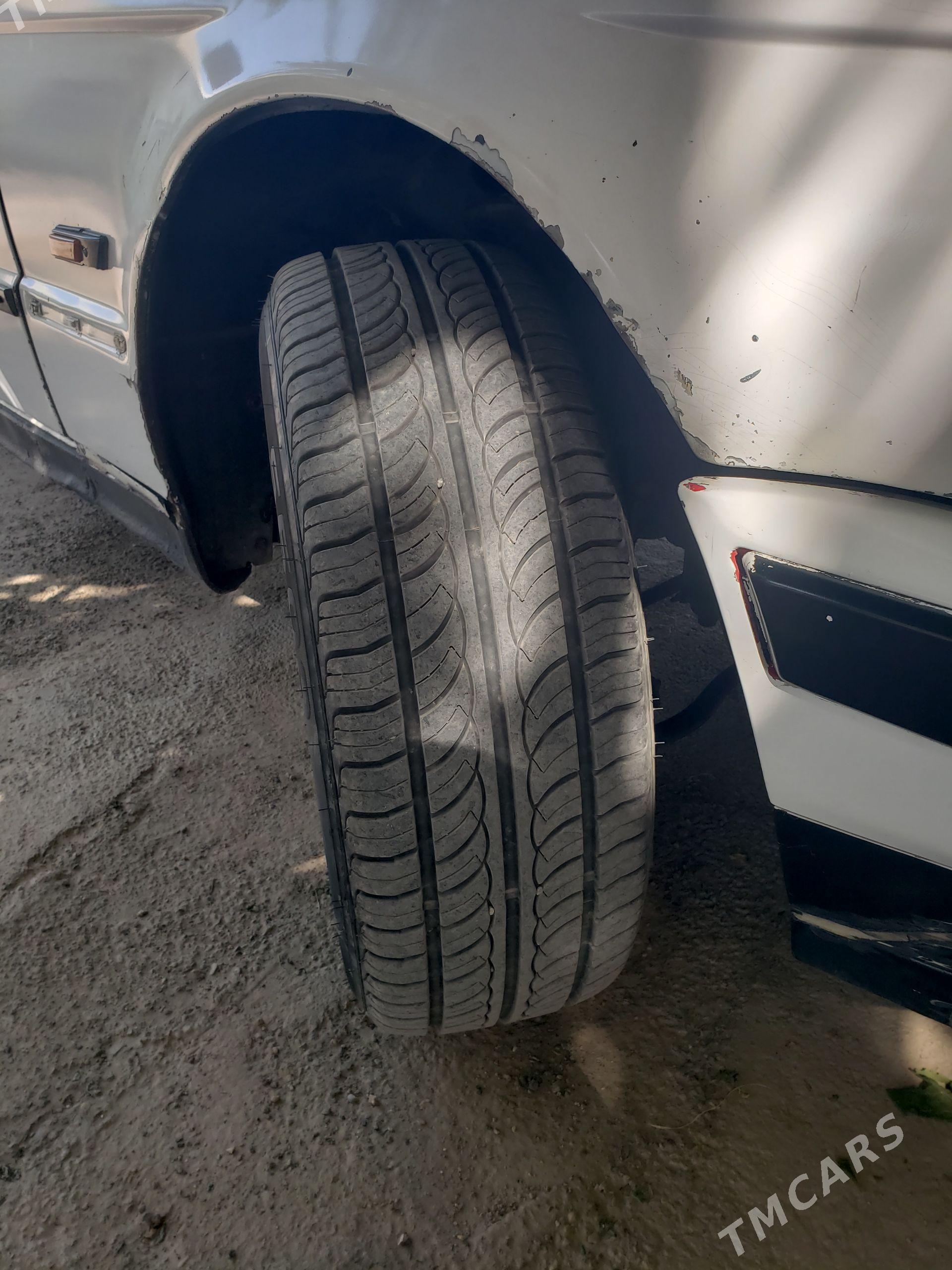 BMW 525 1989 - 60 000 TMT - Байрамали - img 1
