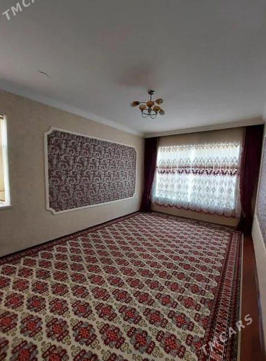 (3505)-MIR1 1-KOMNAT 3-ETAJ 36-KWADRAT МИР1 - Мир 1 - img 1