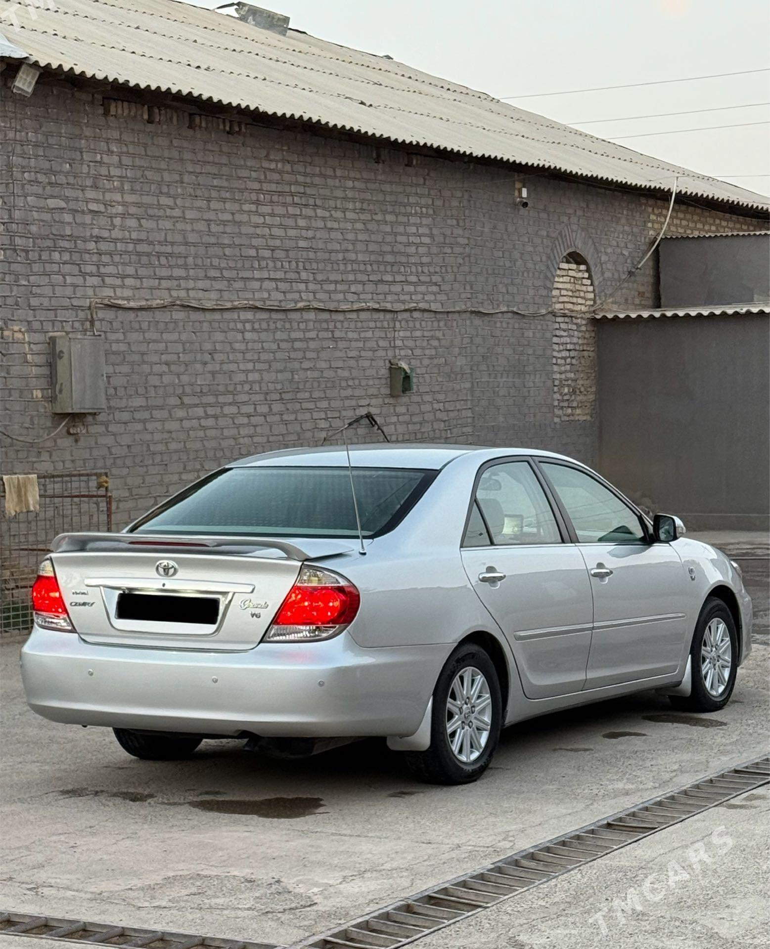 Toyota Camry 2003 - 230 000 TMT - Теджен - img 1