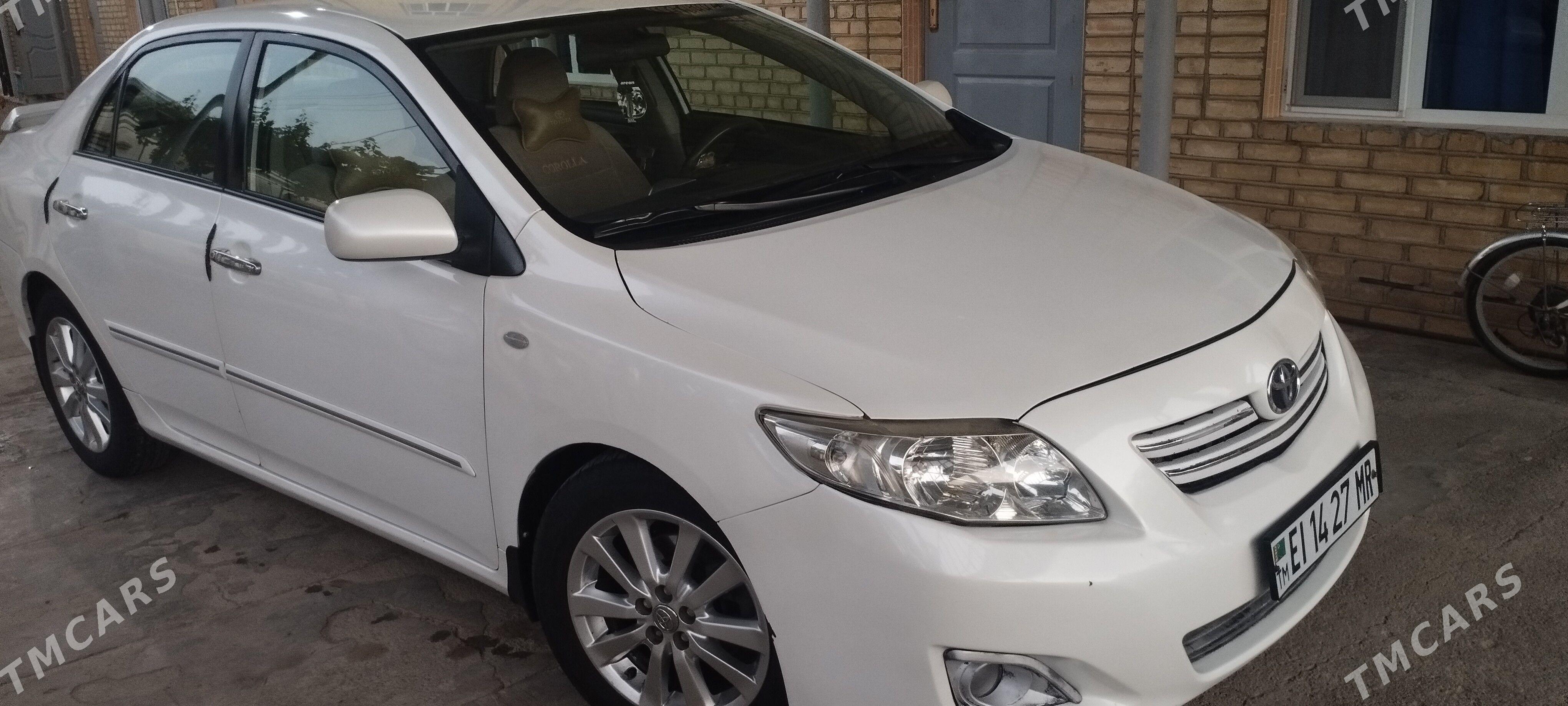 Toyota Corolla 2010 - 165 000 TMT - Мары - img 1