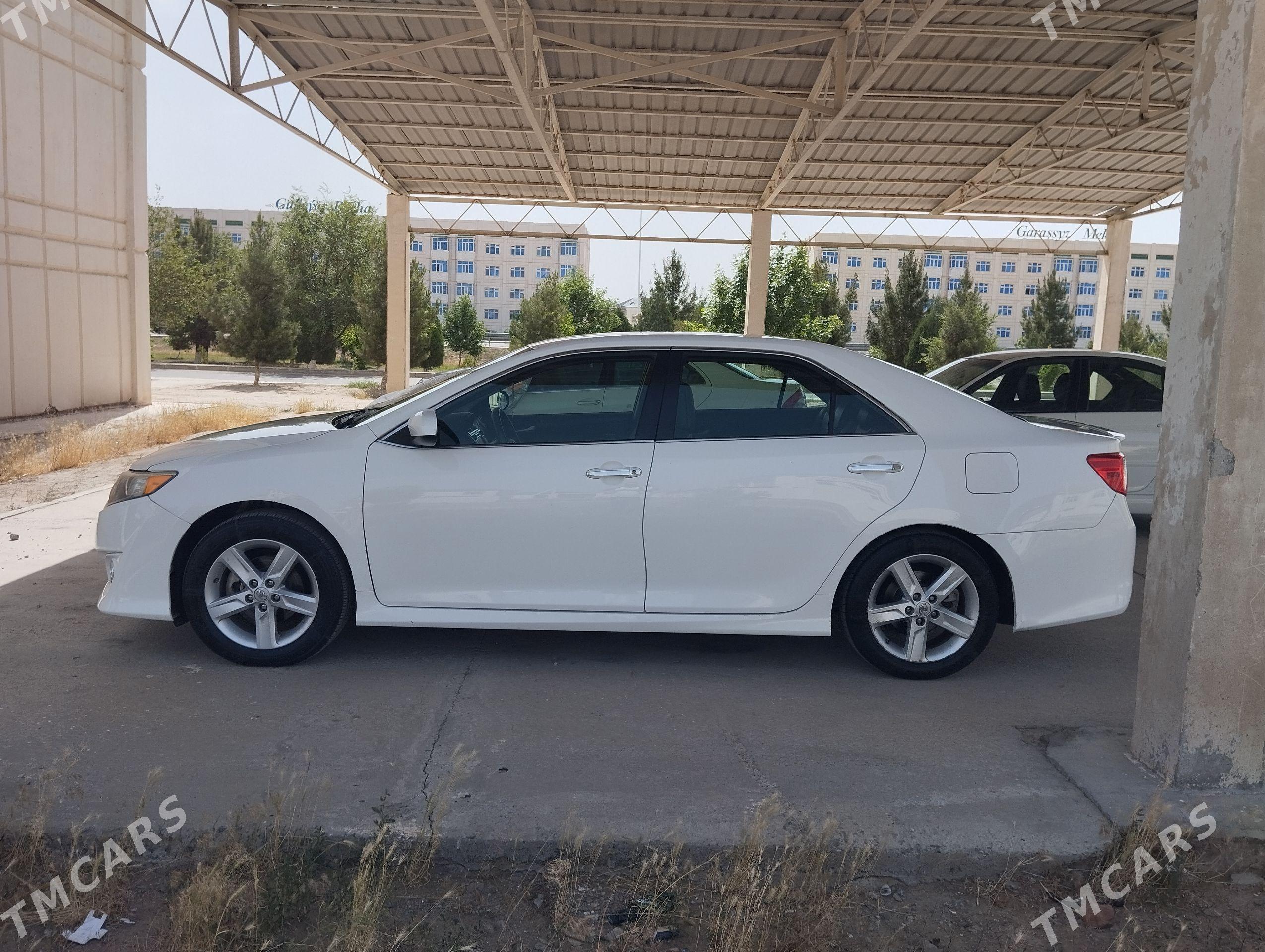 Toyota Camry 2013 - 240 000 TMT - Туркменабат - img 1