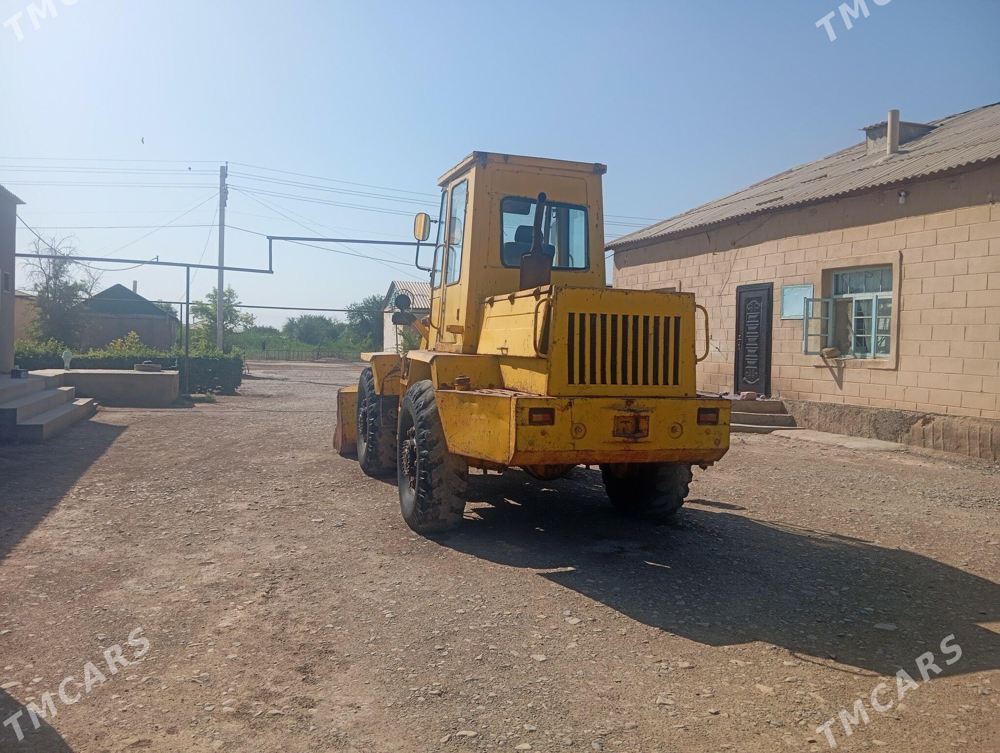 MTZ T-28 1989 - 200 000 TMT - Теджен - img 1