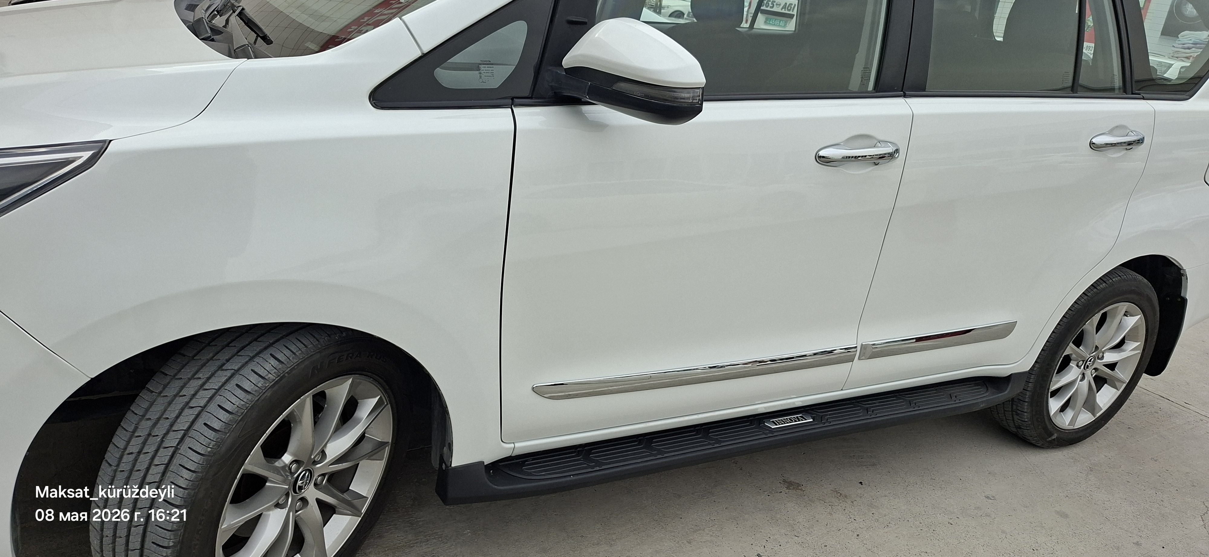 Toyota innowa porok 2 200 TMT - Aşgabat - img 1