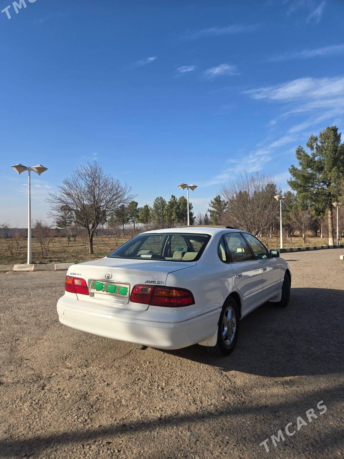 Toyota Avalon 1999 - 170 000 TMT - Мары - img 1