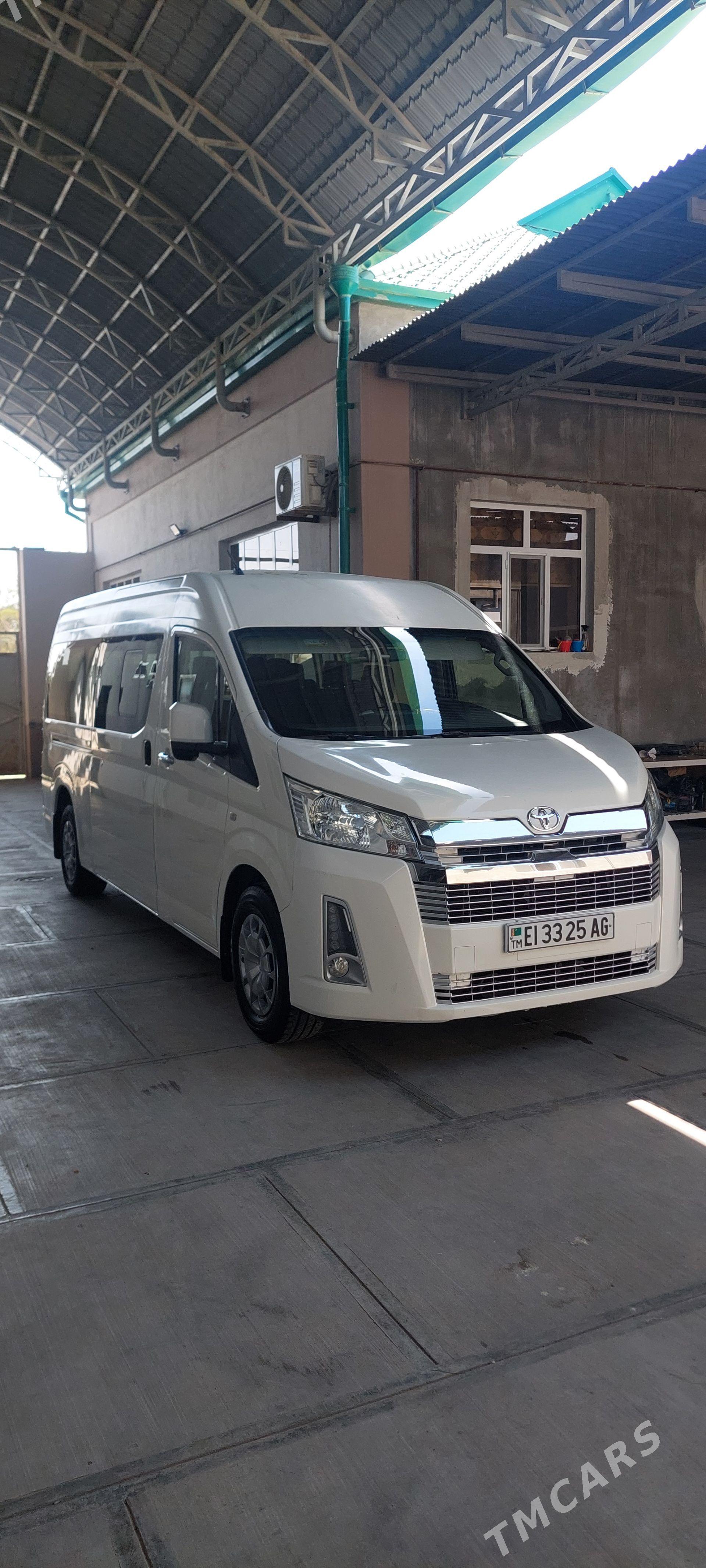 Toyota Hiace 2022 - 700 000 TMT - Aşgabat - img 1
