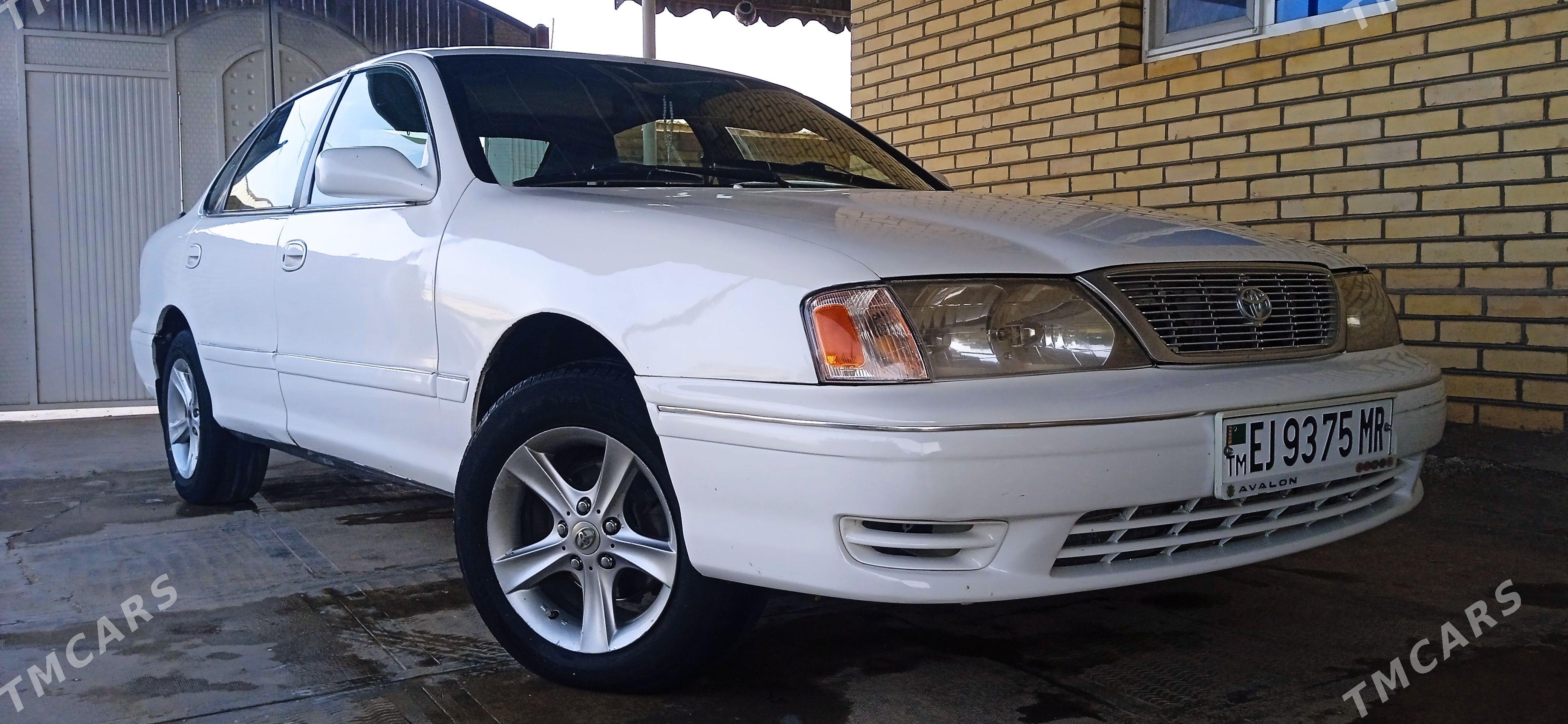 Toyota Avalon 1997 - 130 000 TMT - Сакарчага - img 1