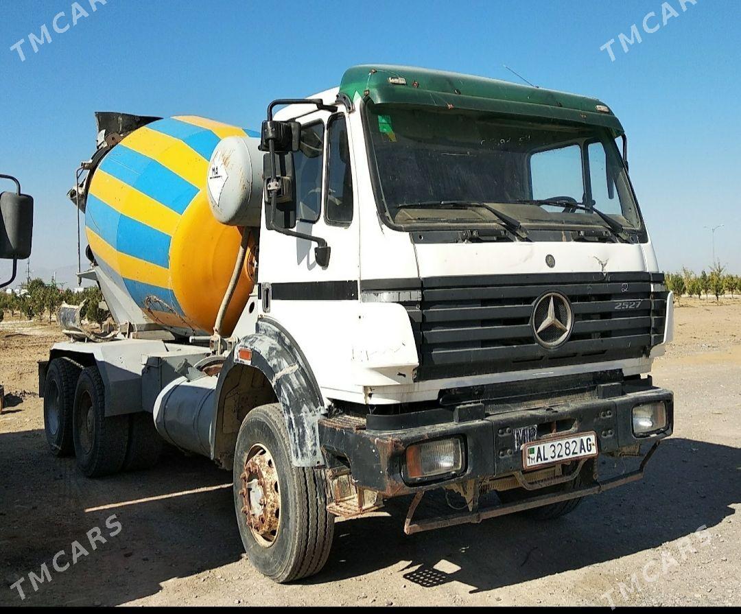 Mercedes-Benz ACTROS 3331 1998 - 400 000 TMT - Bedew - img 1