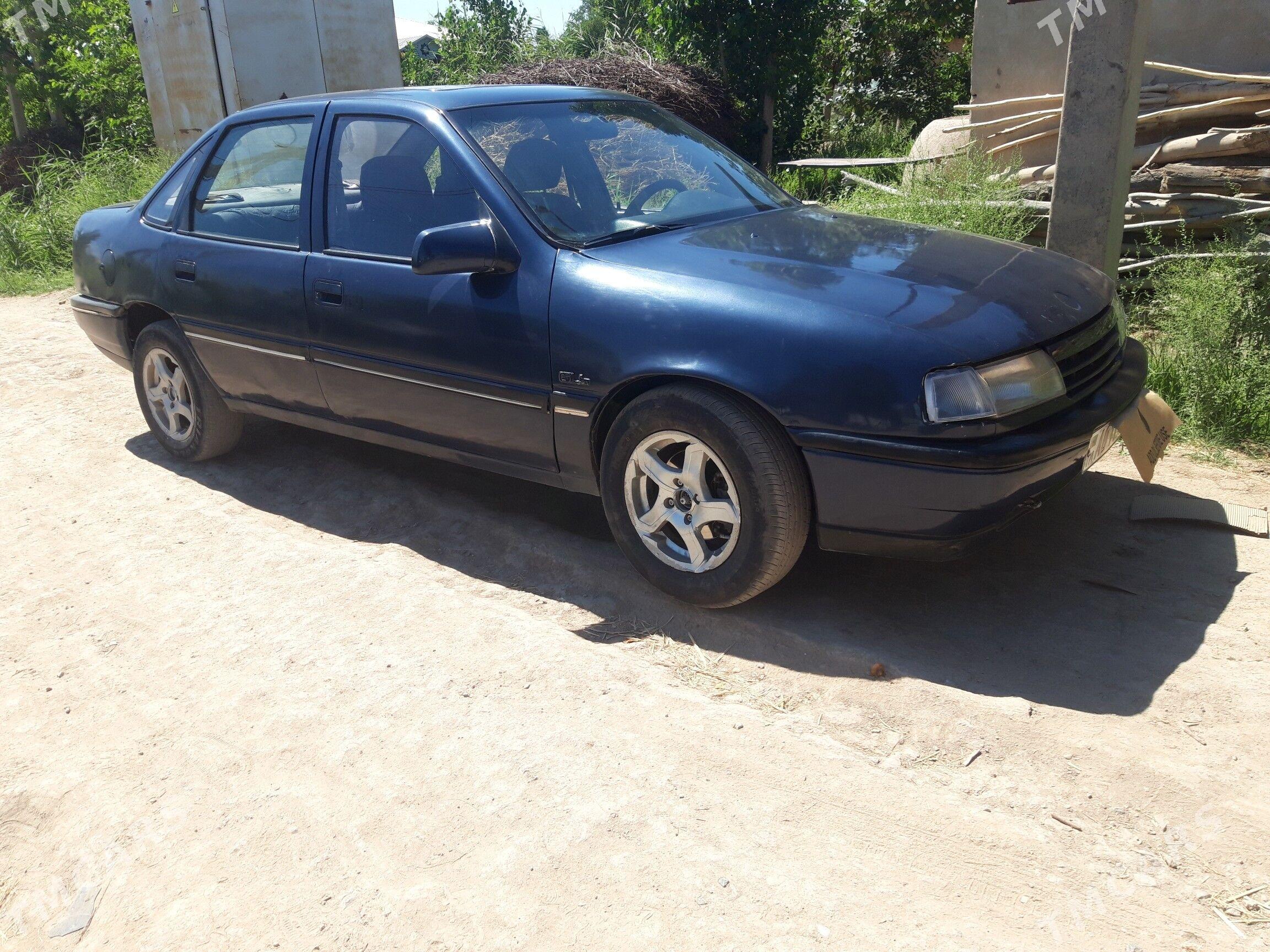 Opel Vectra 1990 - 27 000 TMT - Гороглы (Тагта) - img 1