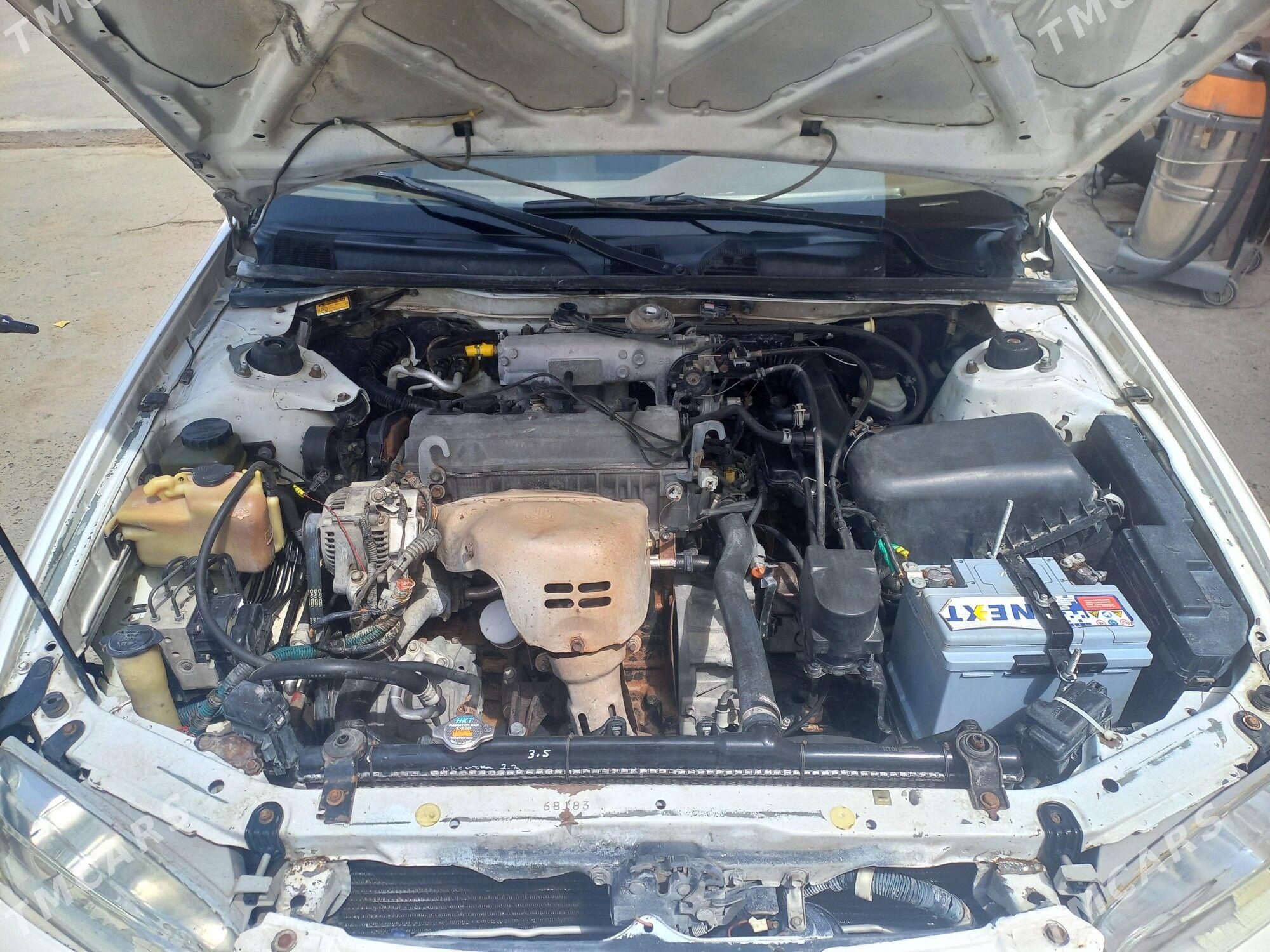 Toyota Camry 1998 - 130 000 TMT - Farap - img 1