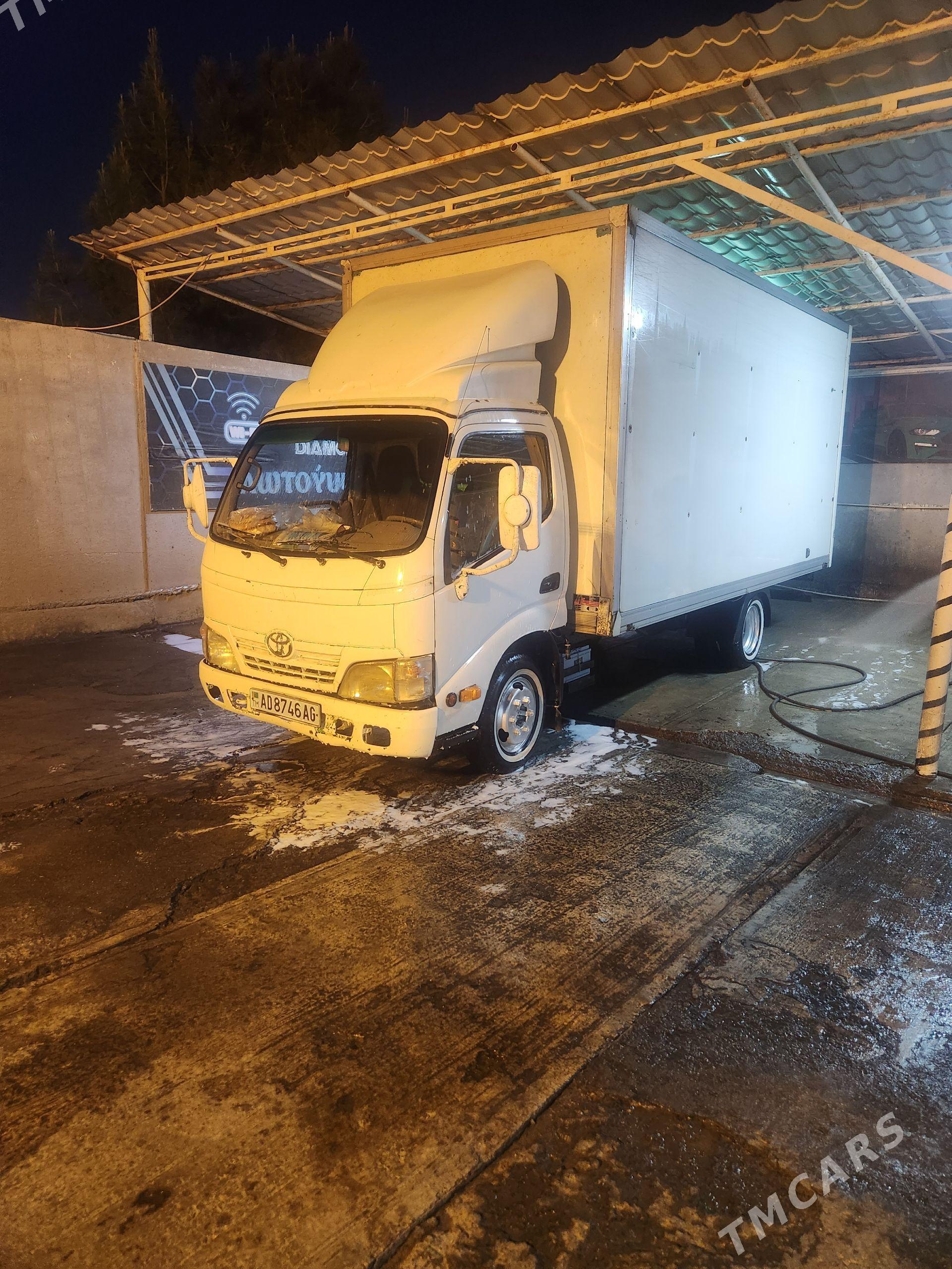 Toyota Dyna 2011 - 160 000 TMT - Aşgabat - img 1