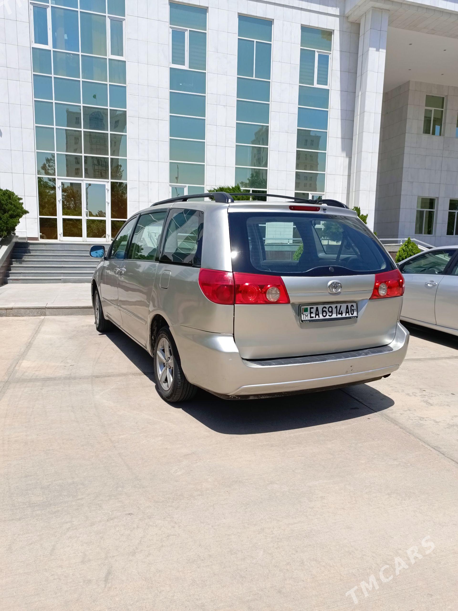 Toyota Sienna 2006 - 260 000 TMT - Ашхабад - img 1
