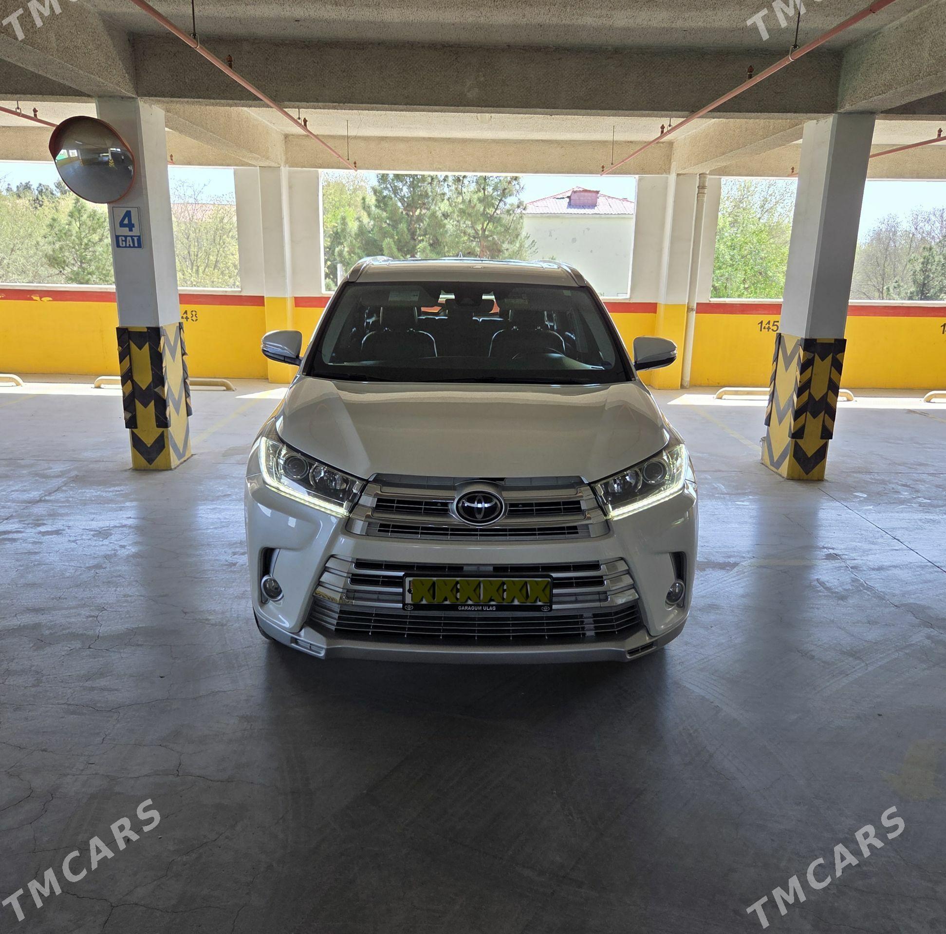 Toyota Highlander 2017 - 549 000 TMT - Aşgabat - img 1