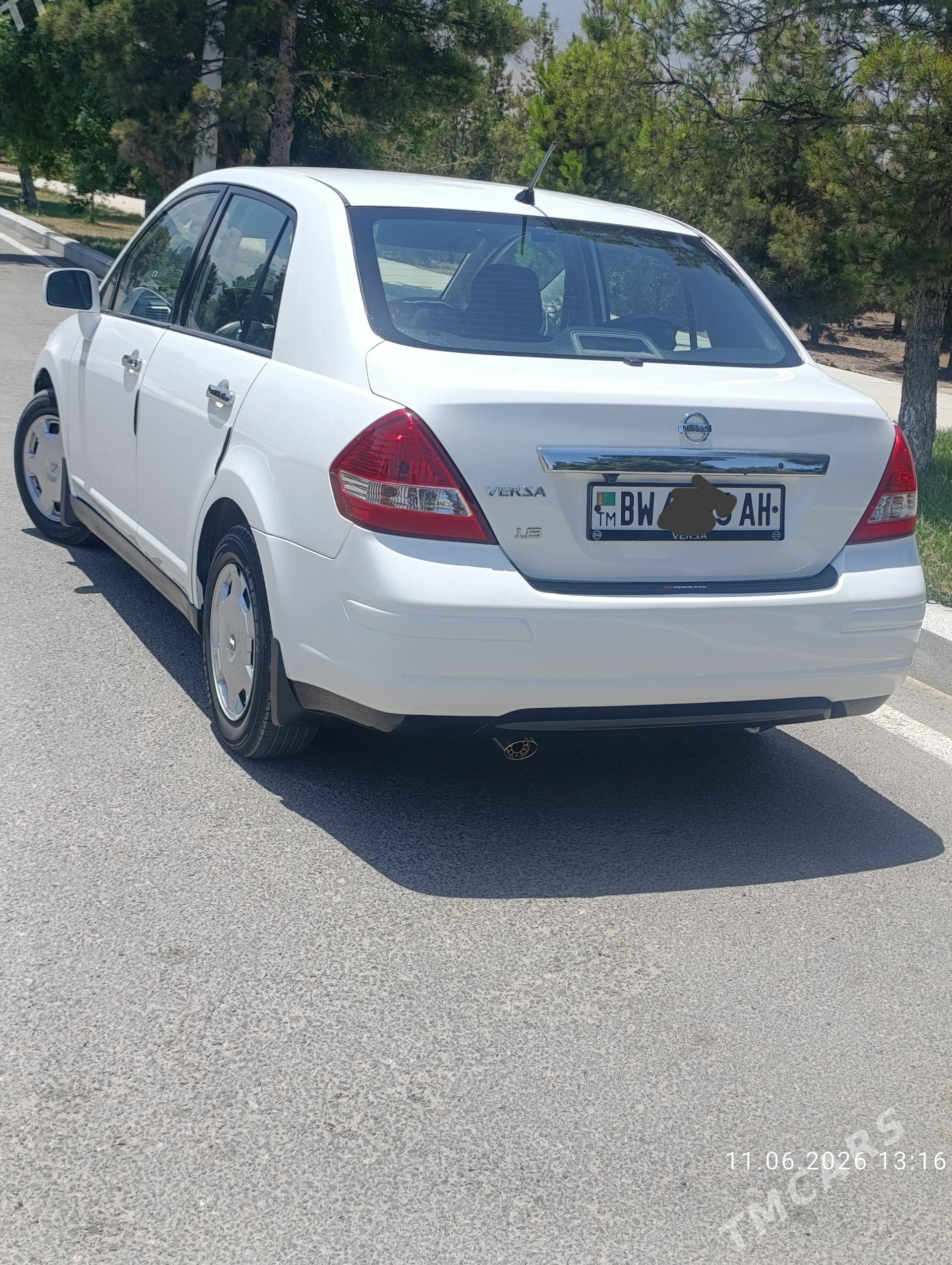 Nissan Versa 2011 - 146 000 TMT - Анев - img 1