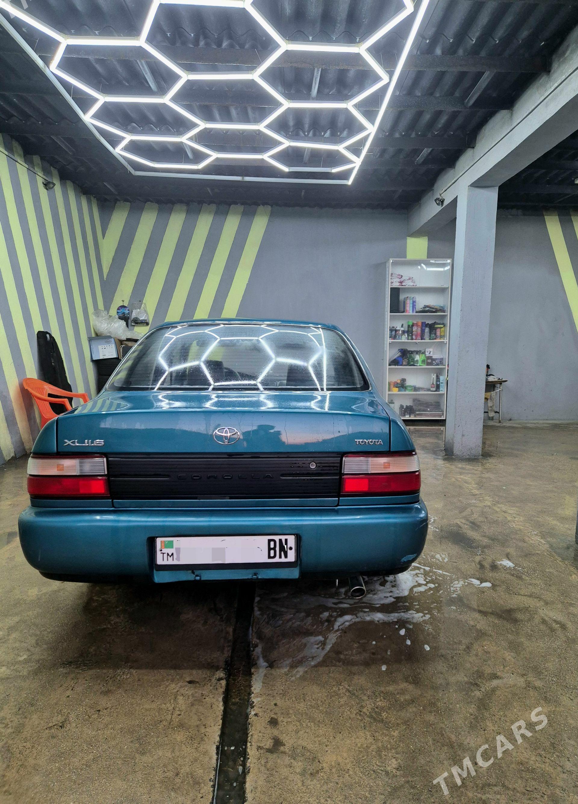 Toyota Corolla 1996 - 90 000 TMT - Balkanabat - img 1