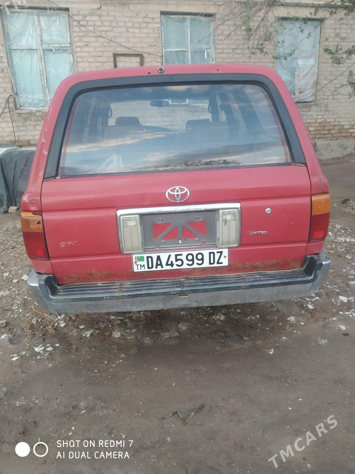Toyota 4Runner 1992 - 40 000 TMT - Türkmenbaşy etr. - img 1