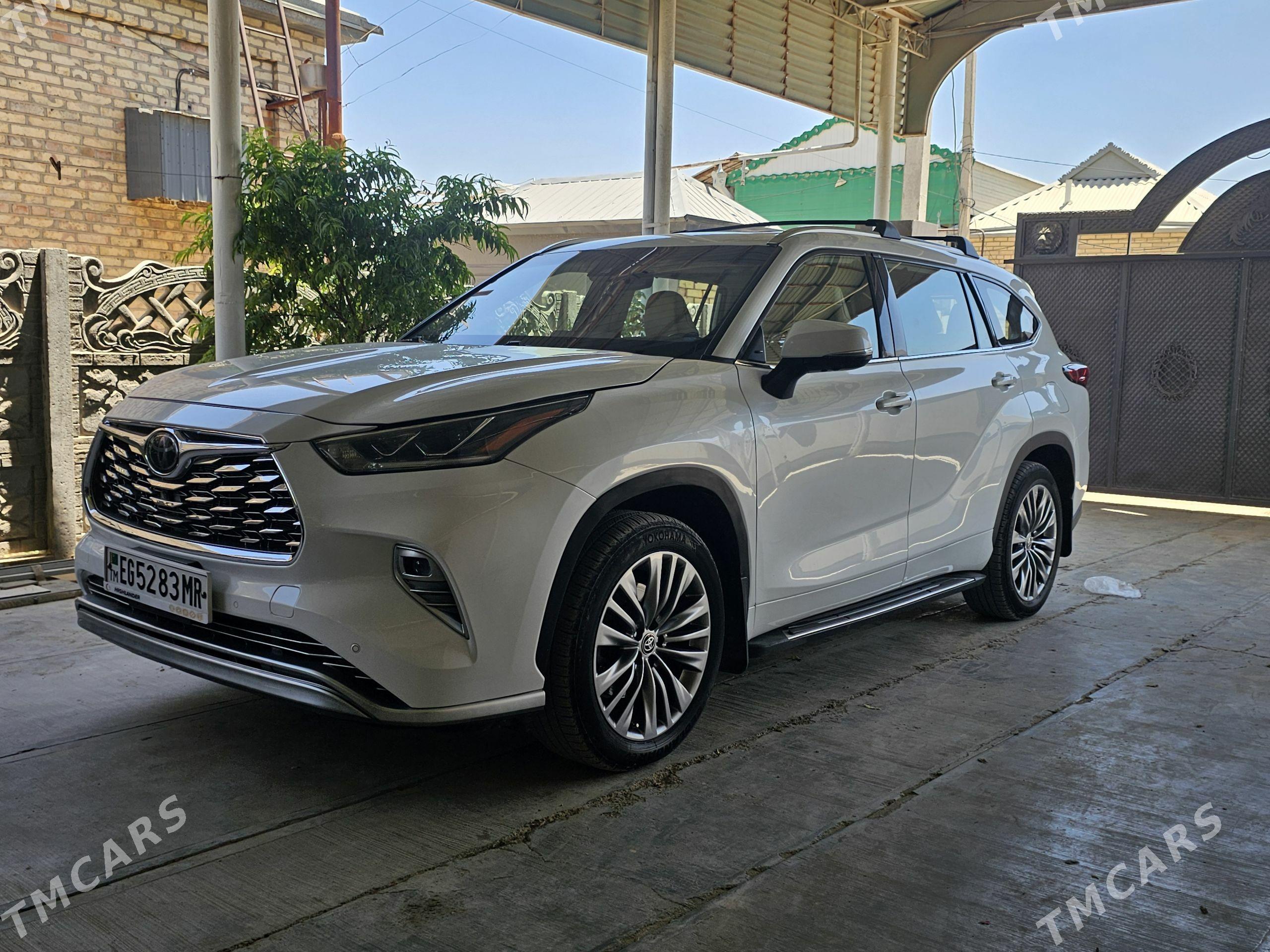 Toyota Highlander 2020 - 600 000 TMT - Sakarçäge - img 1