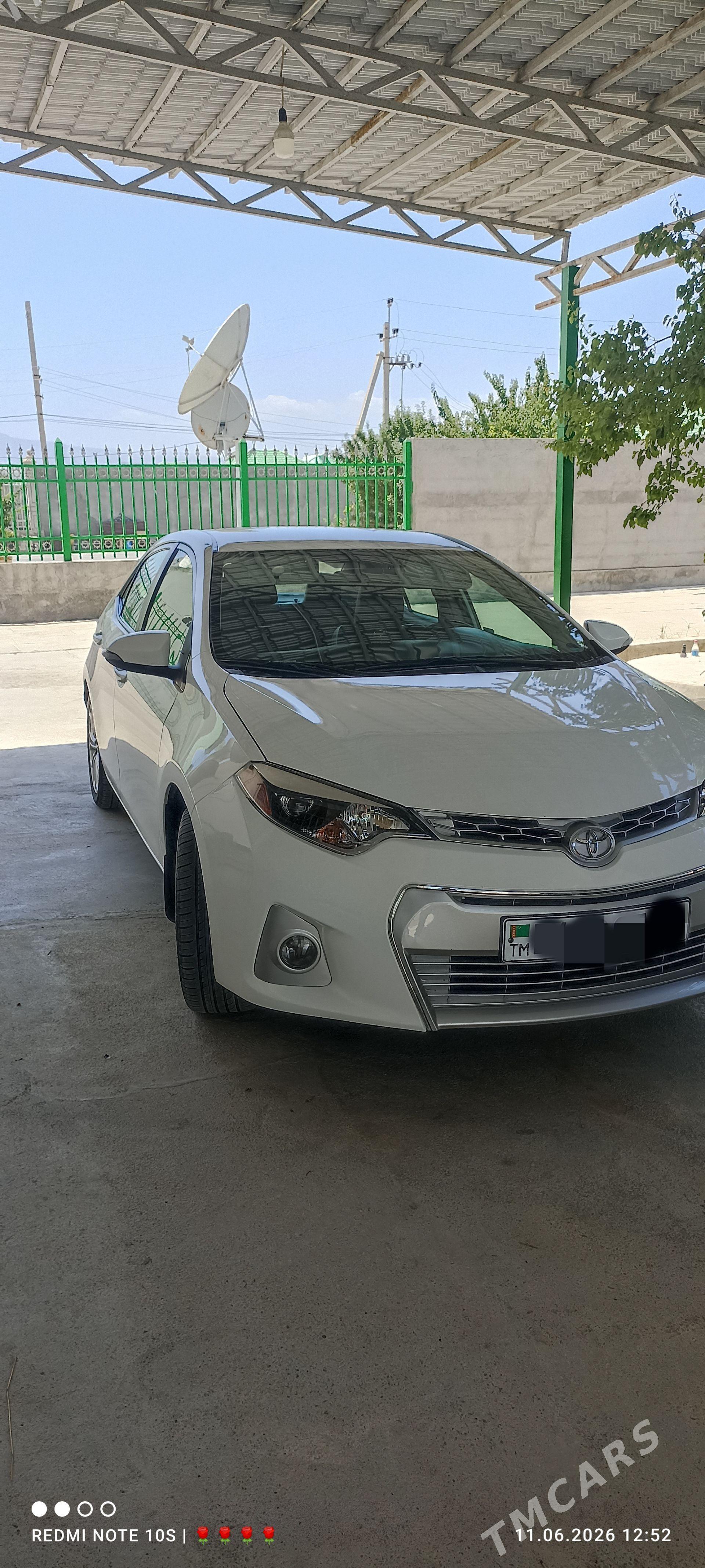 Toyota Corolla 2014 - 225 000 TMT - Гёкдепе - img 1