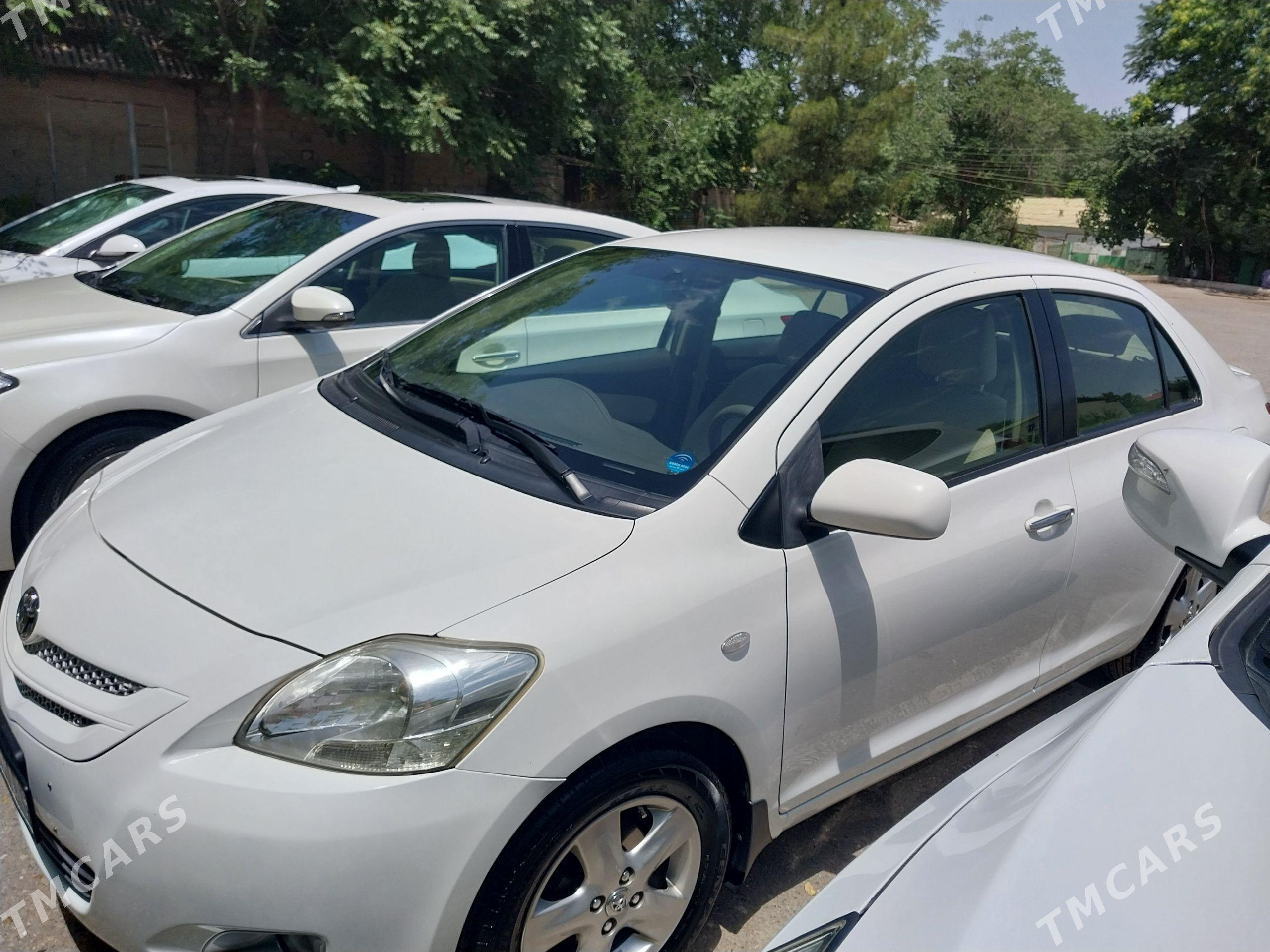 Toyota Yaris 2011 - 170 000 TMT - Aşgabat - img 1