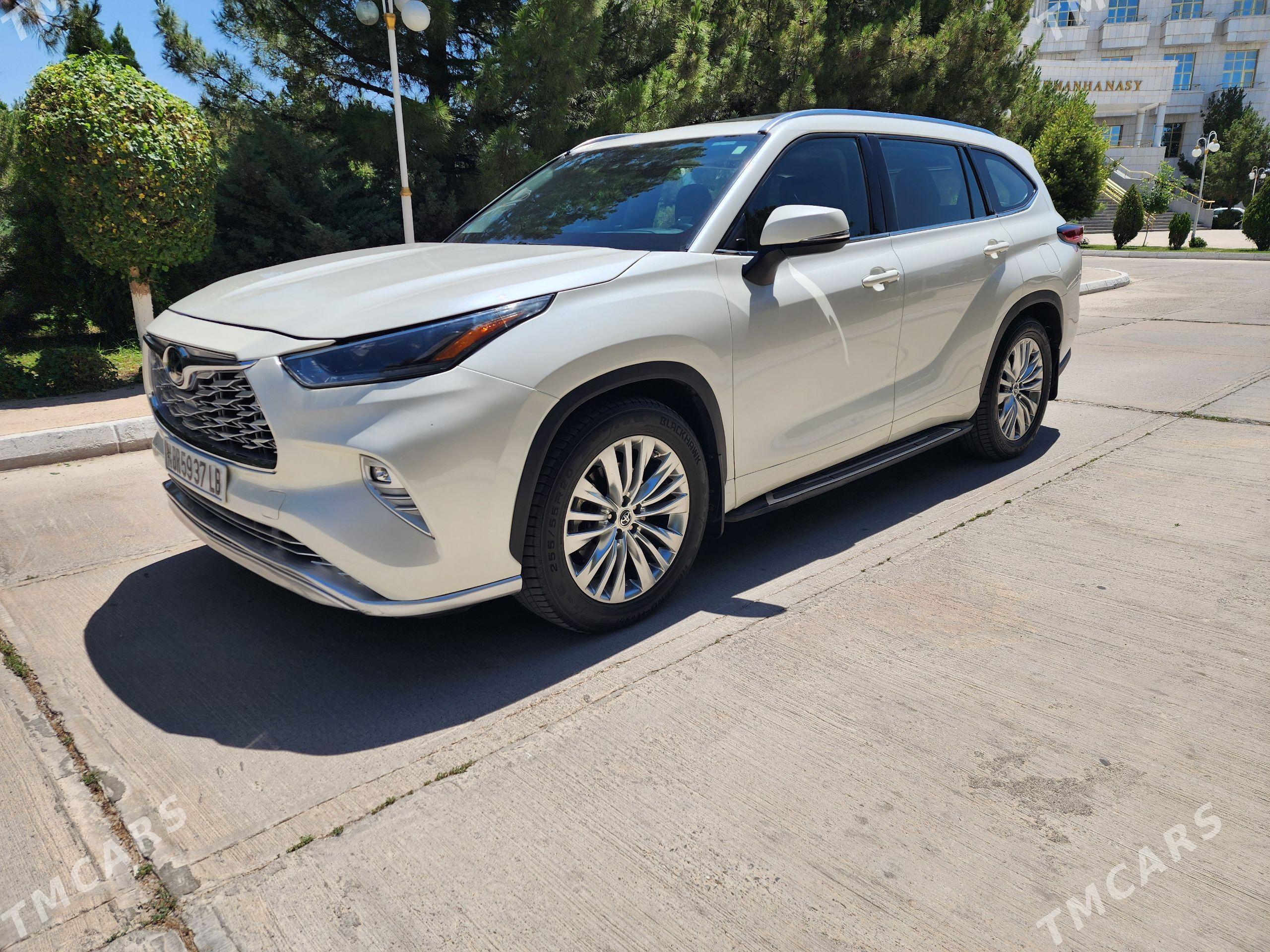 Toyota Highlander 2021 - 520 000 TMT - Türkmenabat - img 1