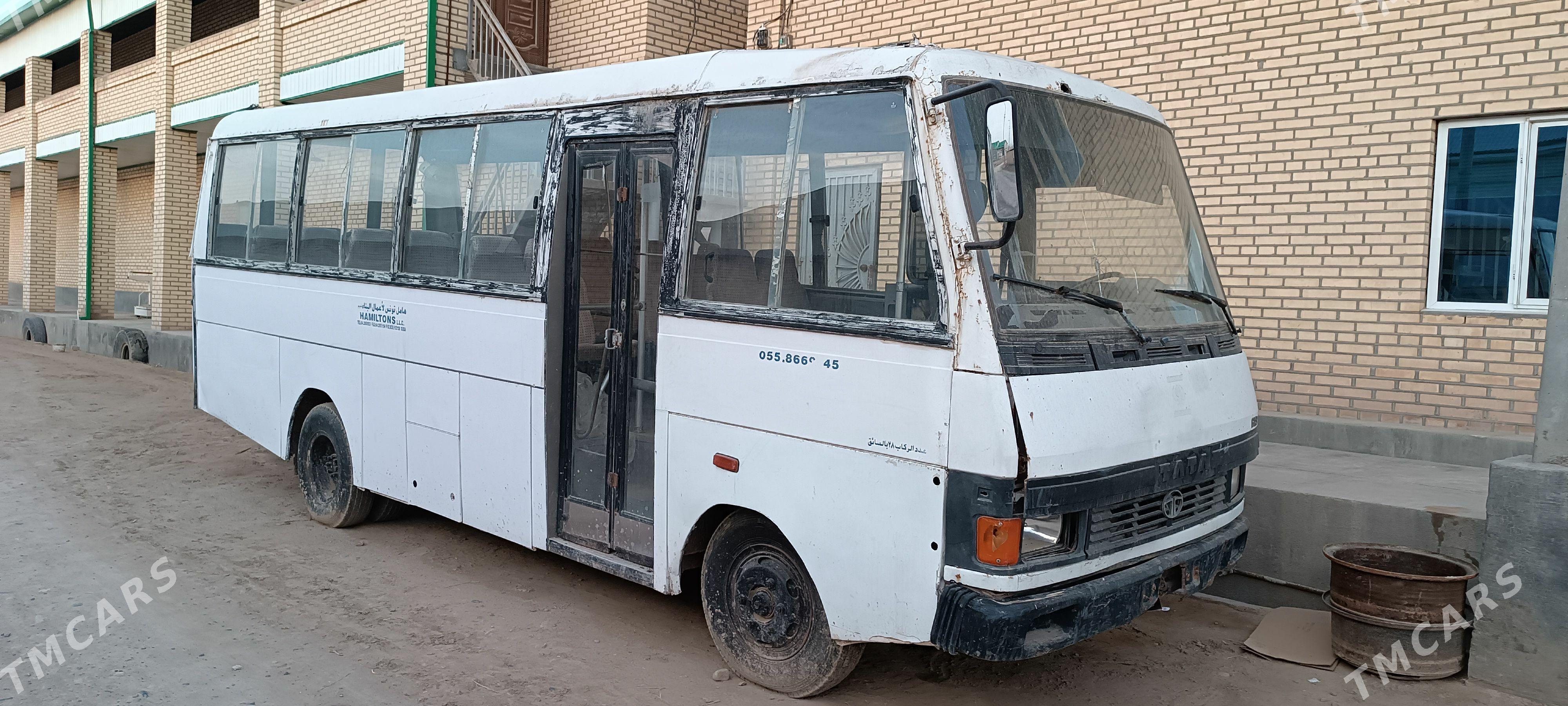 Mitsubishi Fuso Rosa 2004 - 70 000 TMT - Мары - img 1