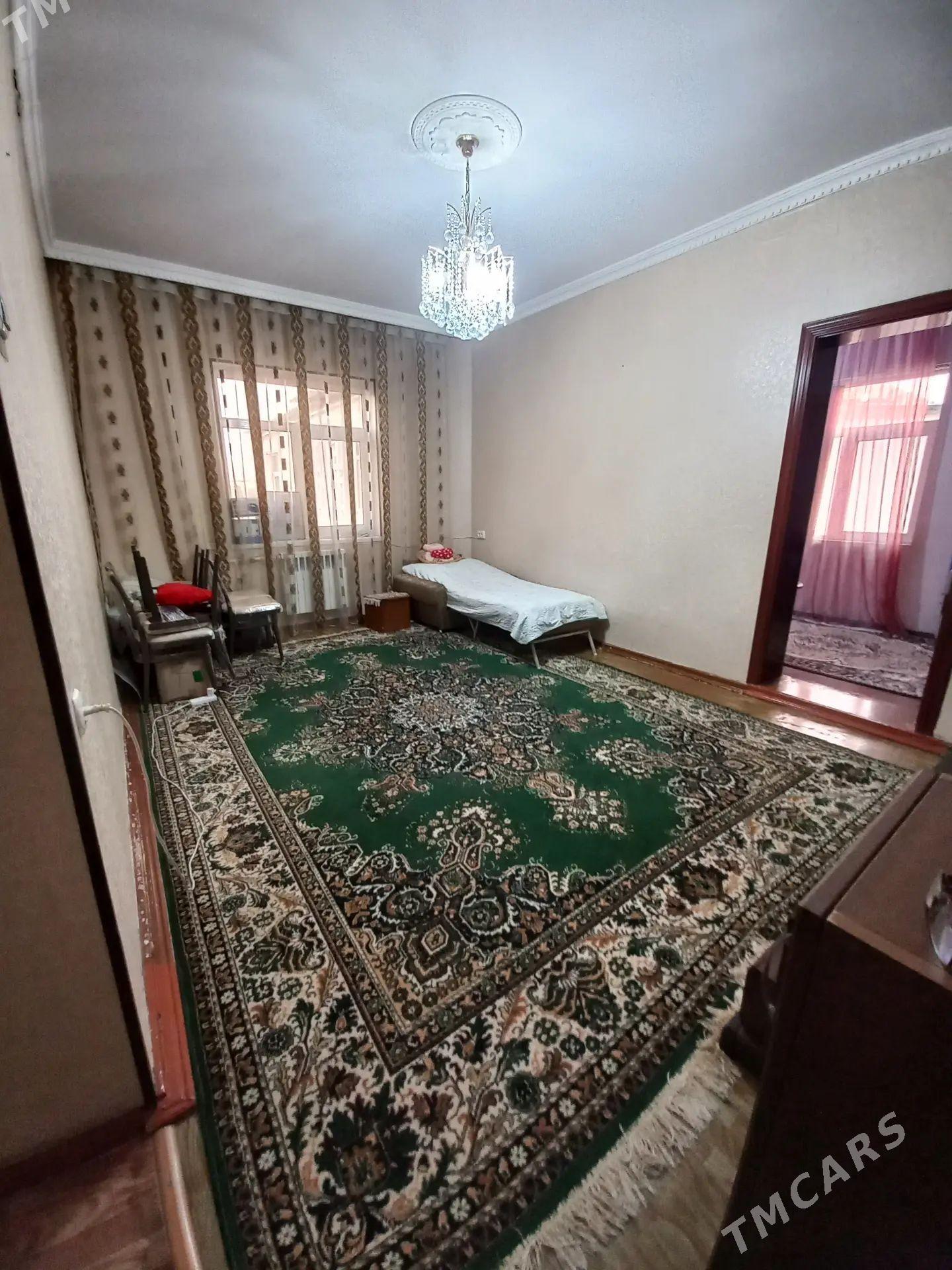 Satlyk Dosaaf 1komnat 4 etaz - Досааф - img 1