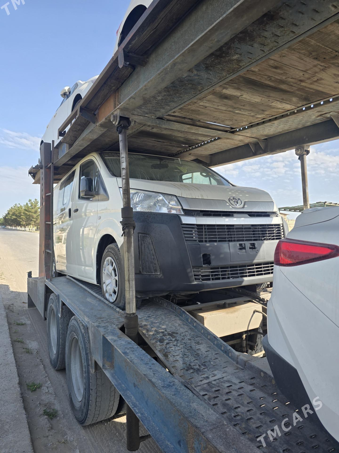 Toyota Hiace 2021 - 535 000 TMT - Türkmenabat - img 1