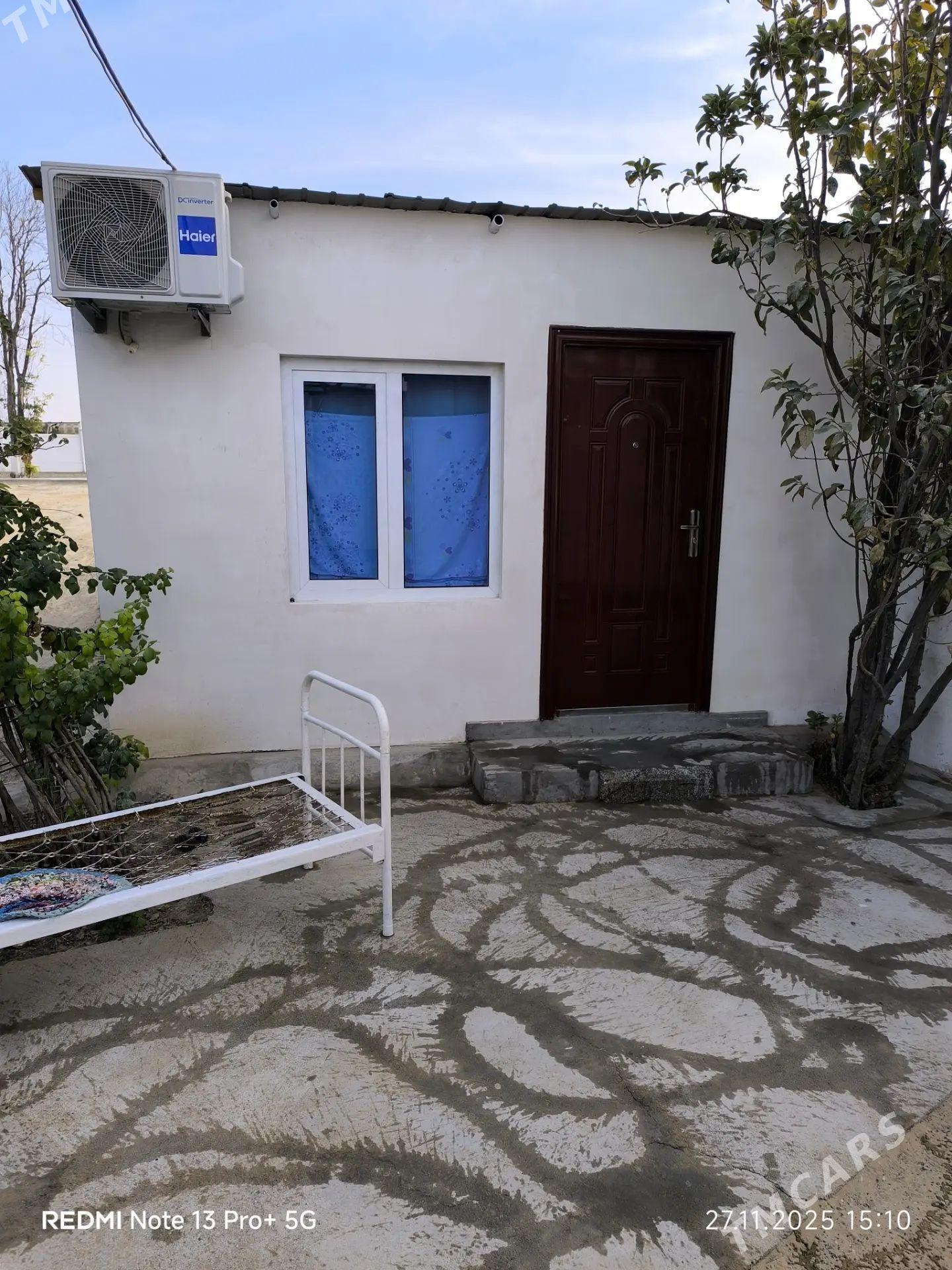 Ayratyn Giñ gurlan komnat - Aşgabat - img 1