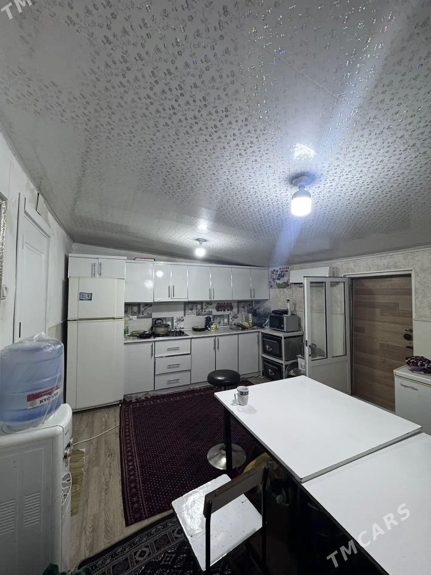 127 КВ 4 КОМ - Balkanabat - img 1