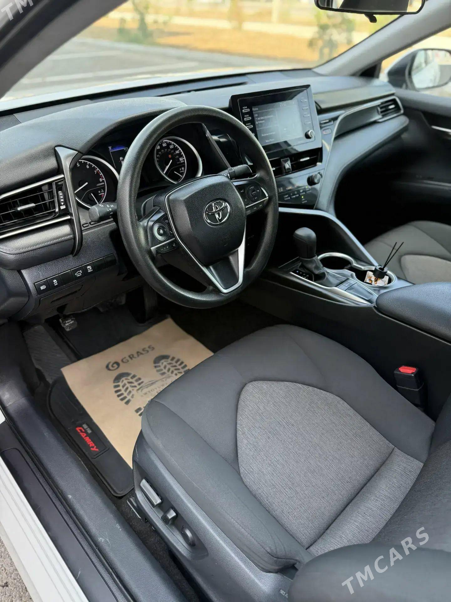 Toyota Camry 2024 - 330 000 TMT - Мары - img 1