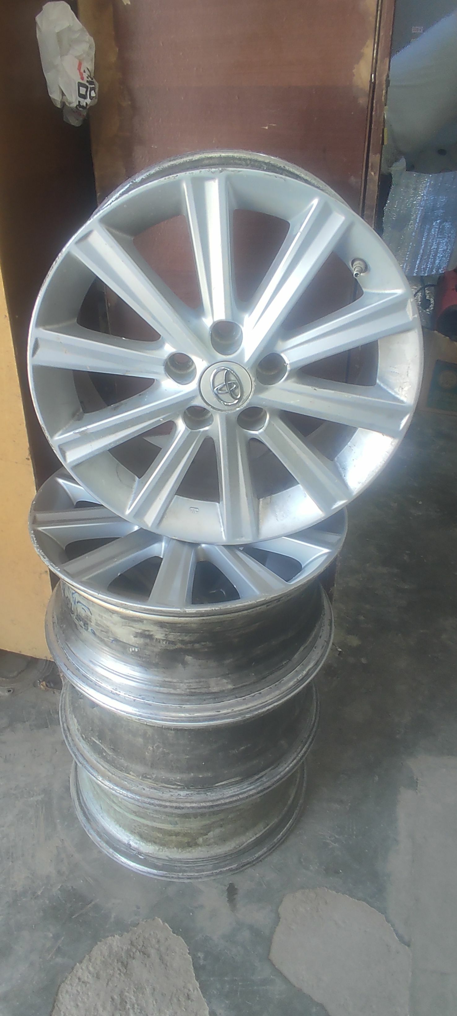 palta camry xle diska17 morda 6 000 TMT - Дашогуз - img 1