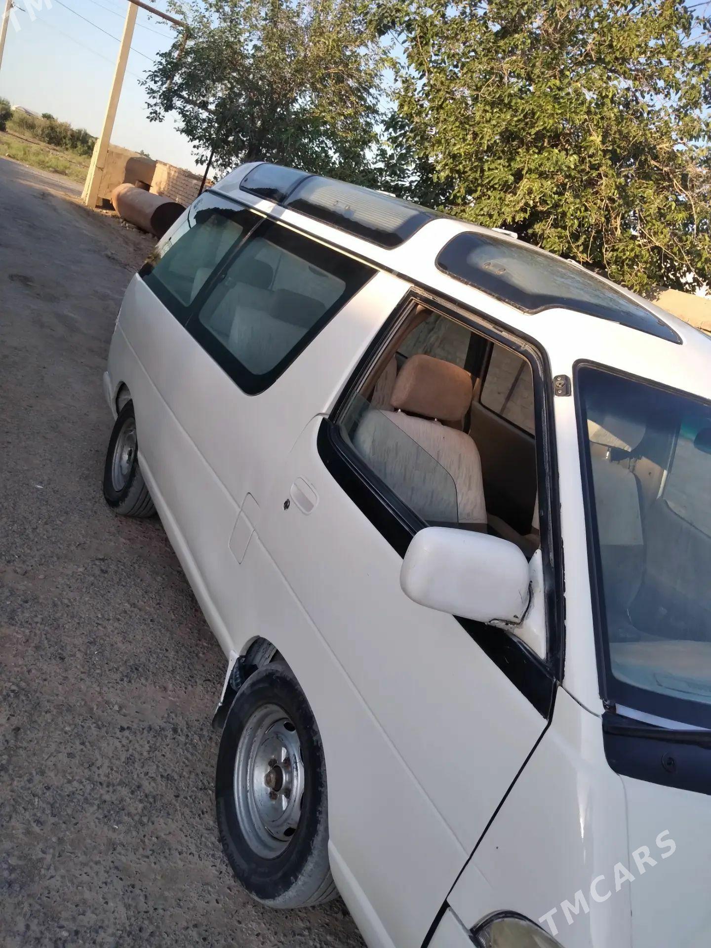 Toyota Hiace 1995 - 60 000 TMT - Tejen - img 1