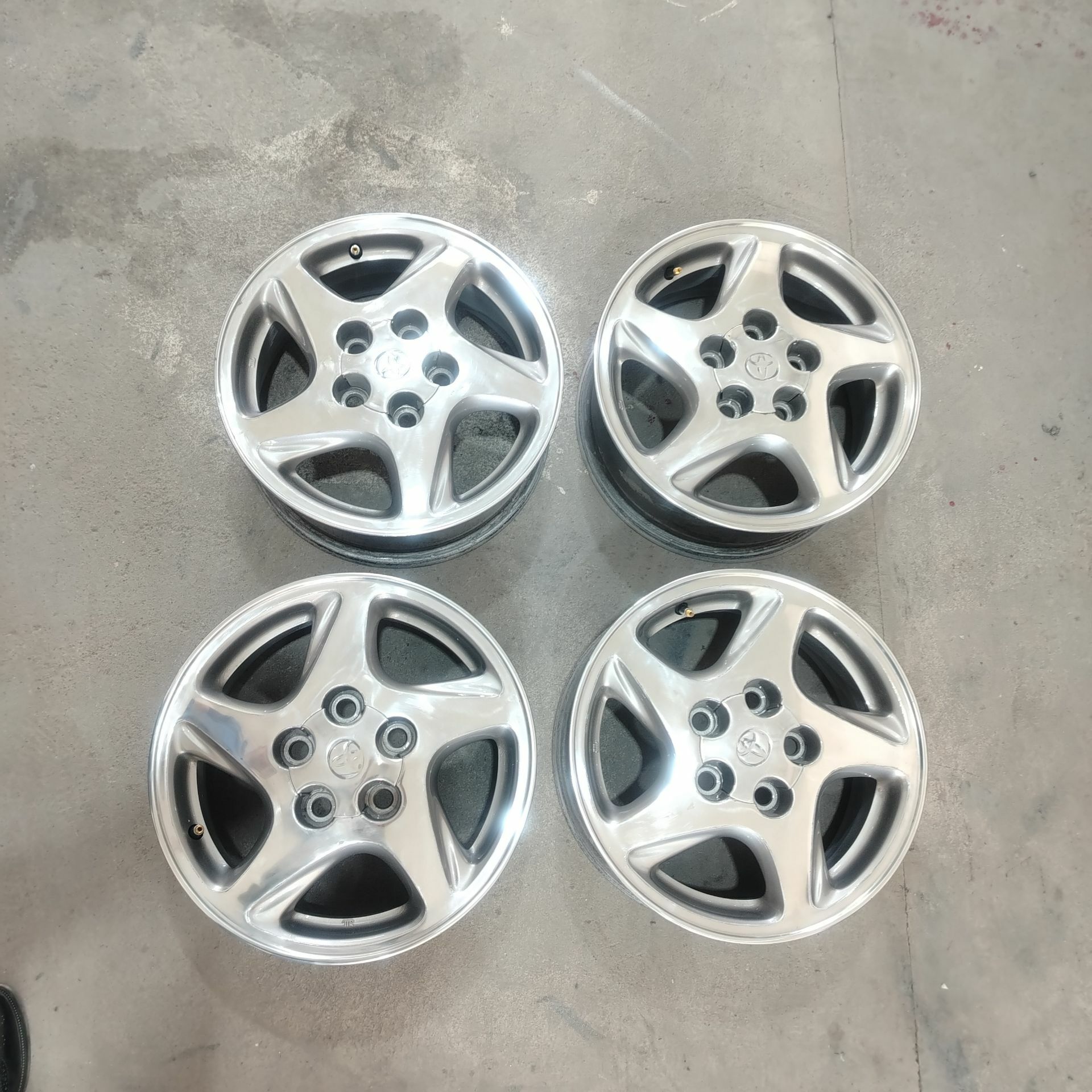 Disga R15 5 200 TMT - Baýramaly - img 1