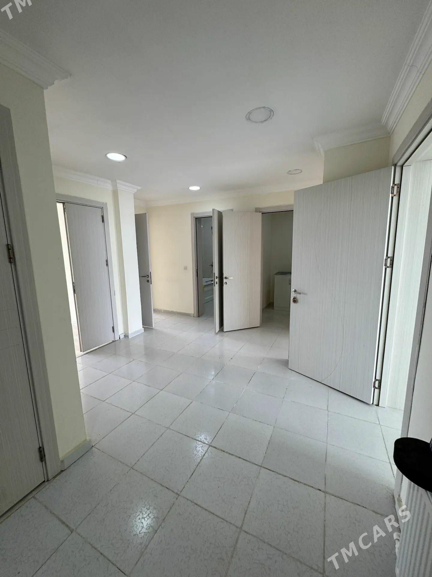 Gurtly 3 komnat, Гуртли 3 этаж - Aşgabat - img 1