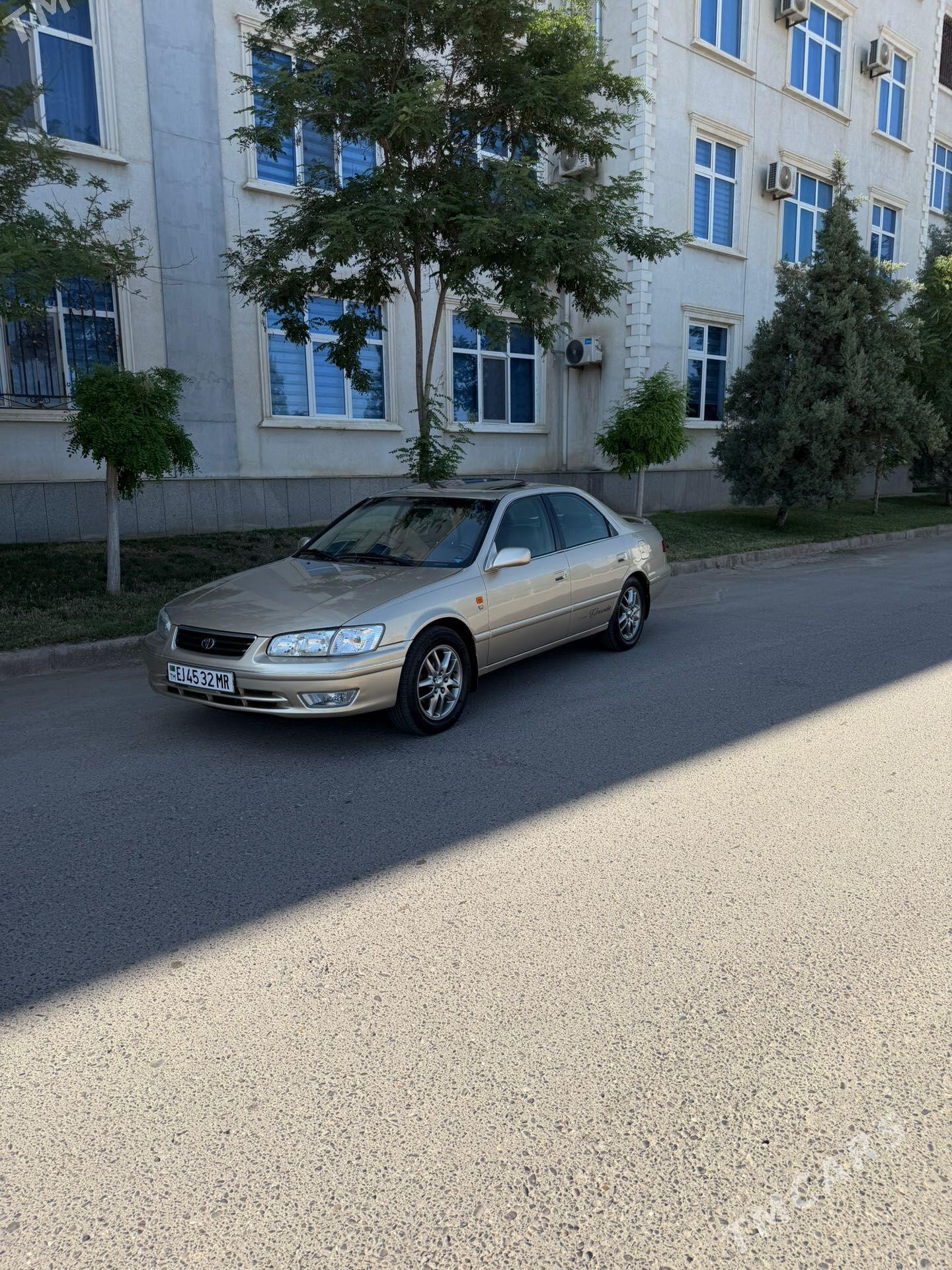 Toyota Camry 2000 - 245 000 TMT - Mary - img 1
