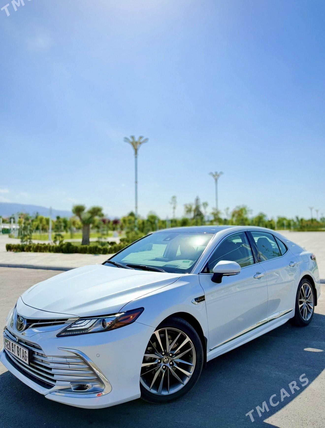 Toyota Camry 2022 - 522 000 TMT - Aşgabat - img 1