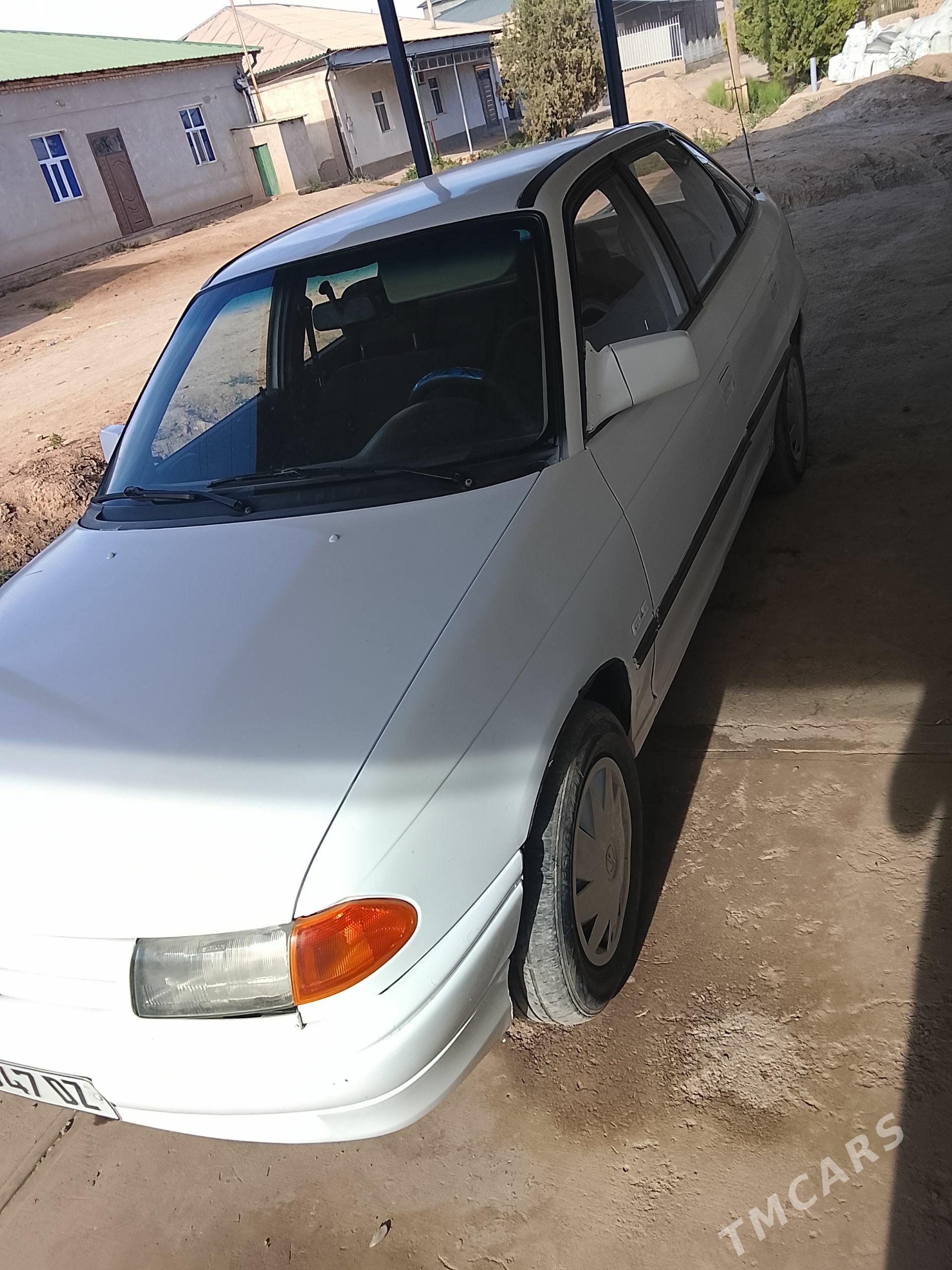 Opel Astra 1992 - 29 000 TMT - Şabat etr. - img 1