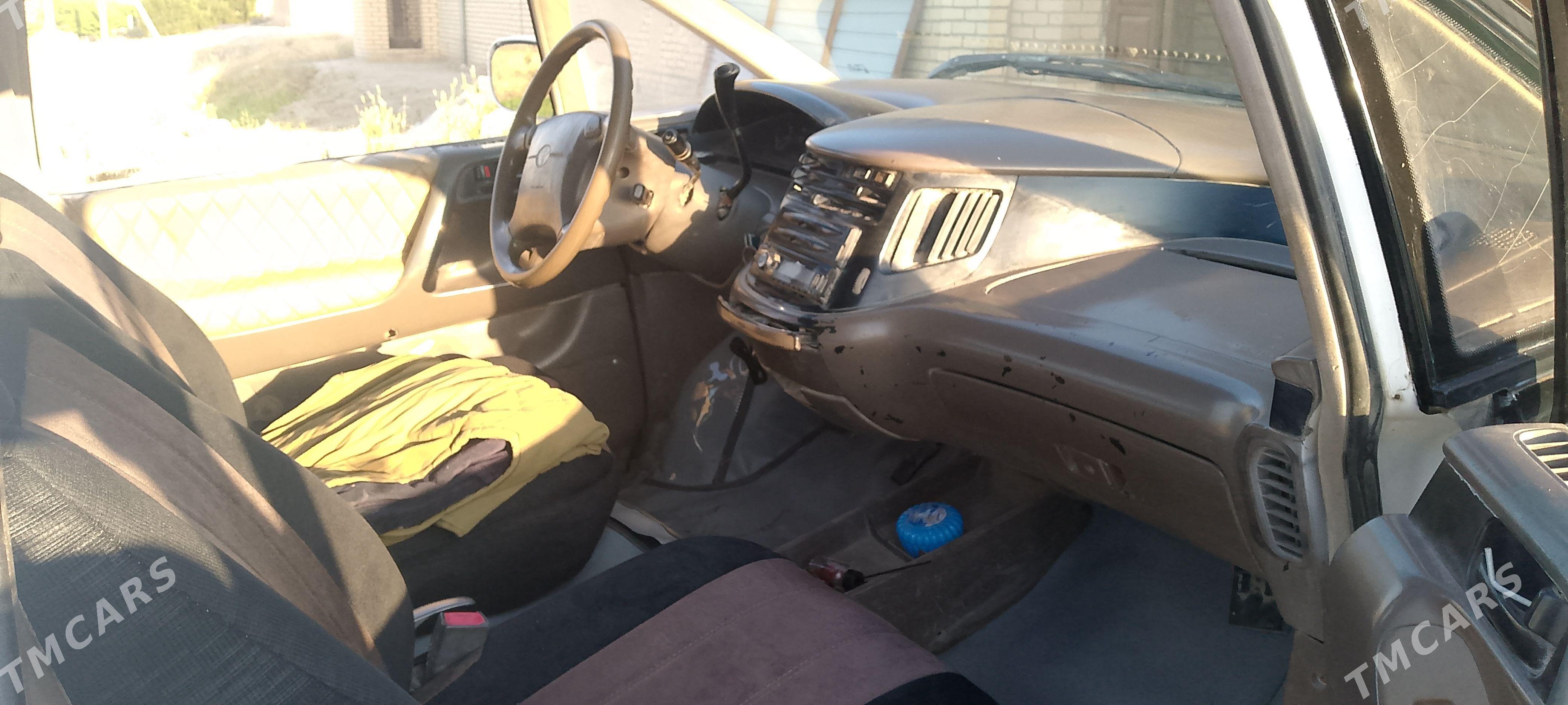 Toyota Previa 1994 - 90 000 TMT - Халач - img 1