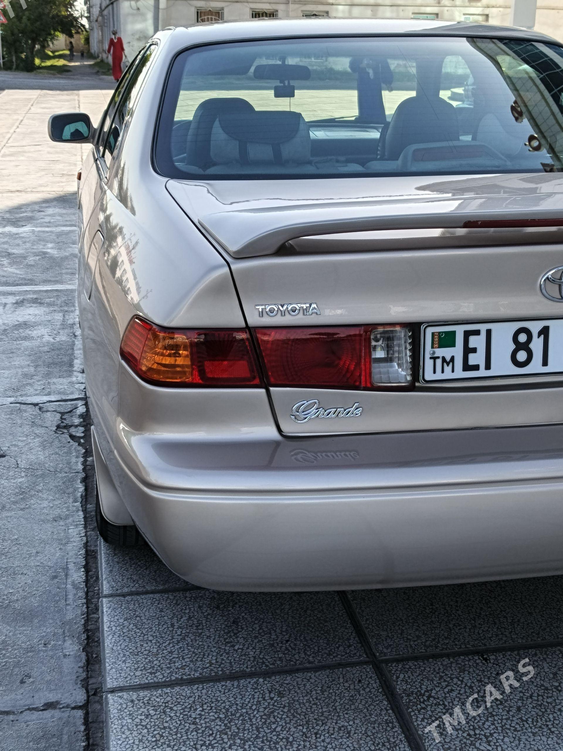 Toyota Camry 2000 - 187 000 TMT - Мары - img 1