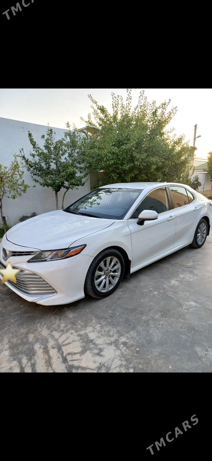 Toyota Camry 2020 - 340 000 TMT - Балканабат - img 1