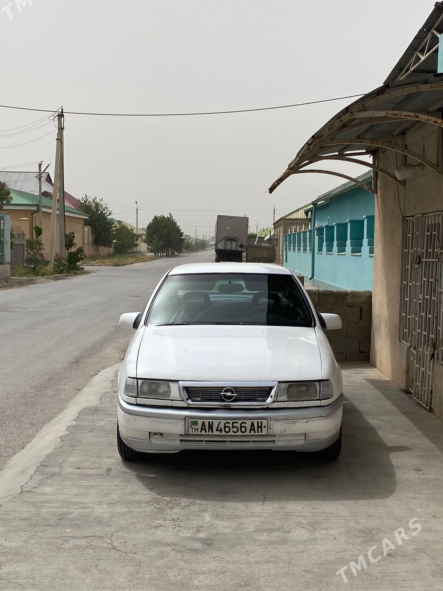 Opel Vectra 1994 - 45 000 TMT - Бузмеин - img 1