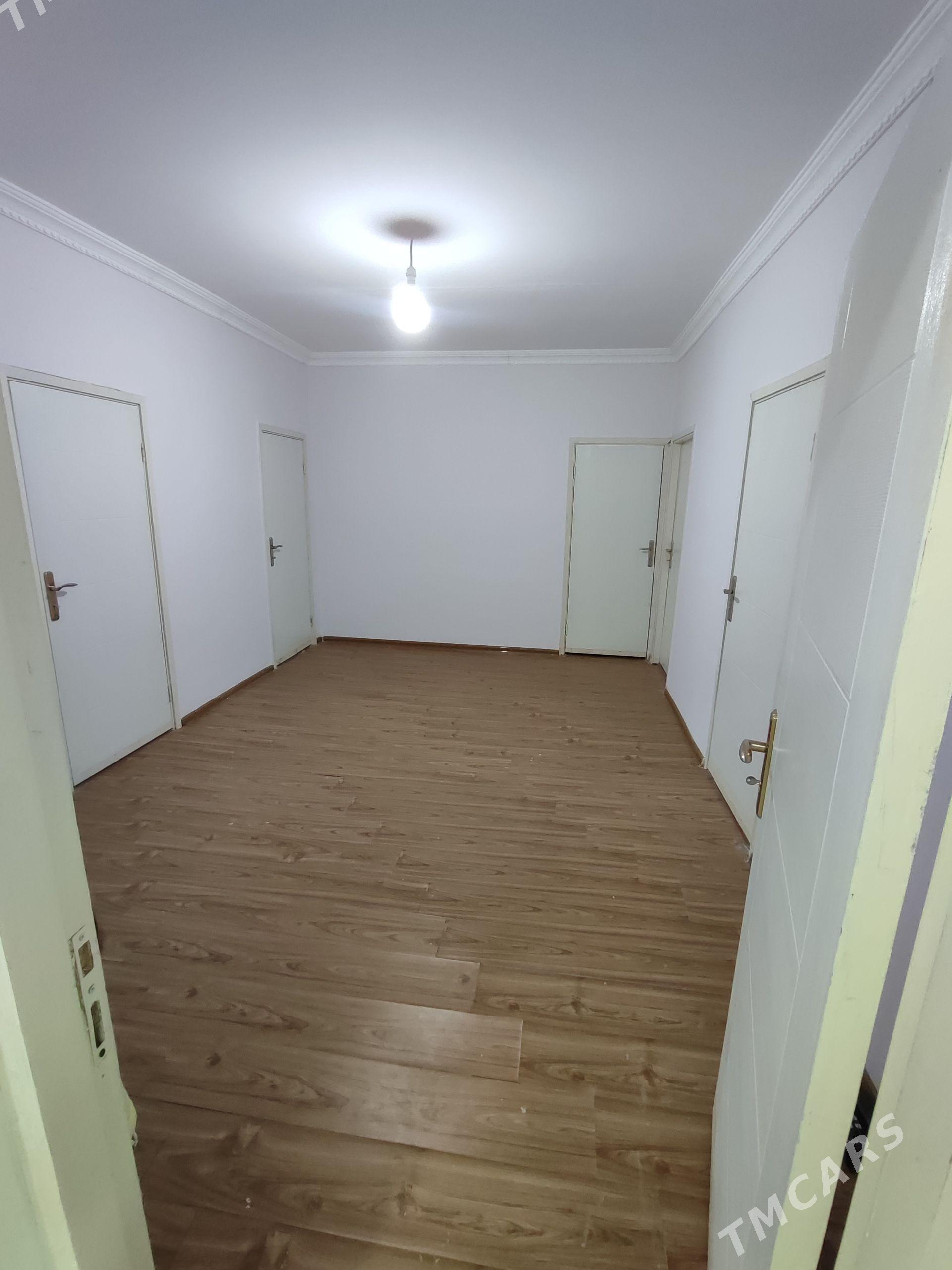 3 комнат квартира - Туркменабат - img 1