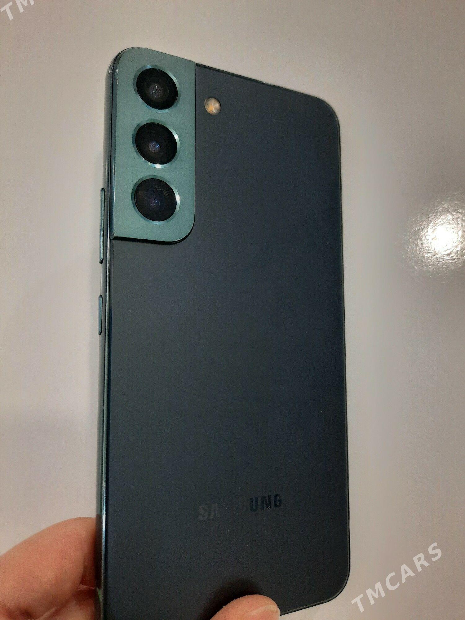 Samsung S 22 - Балканабат - img 1