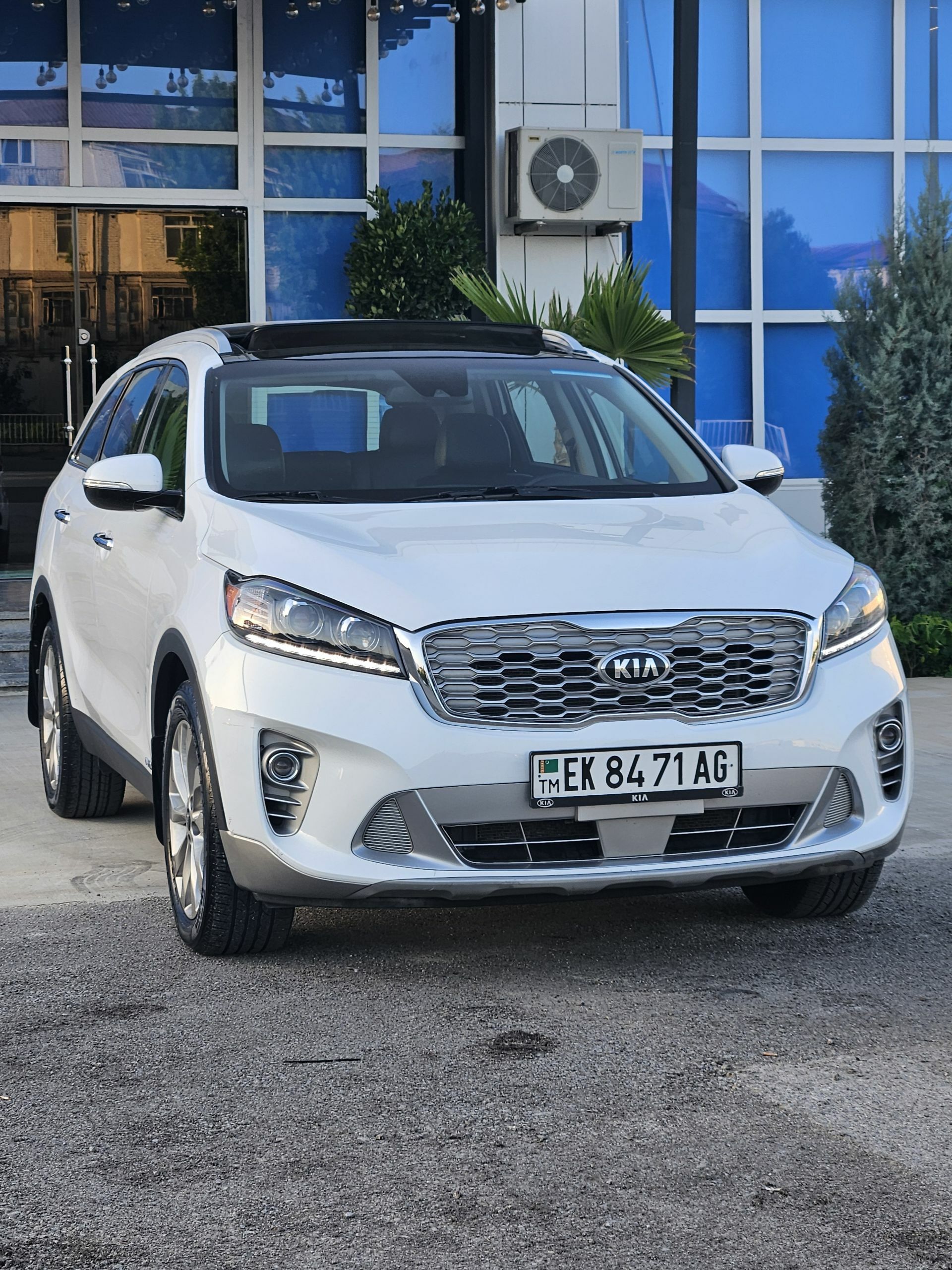 Kia Sorento 2020 - 390 000 TMT - 6 mkr - img 1