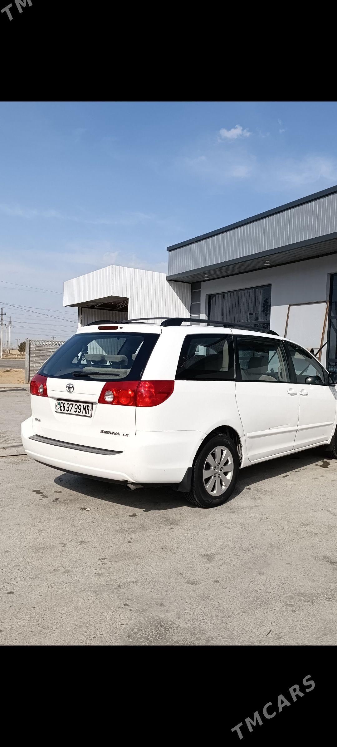 Toyota Sienna 2008 - 260 000 TMT - Сакарчага - img 1
