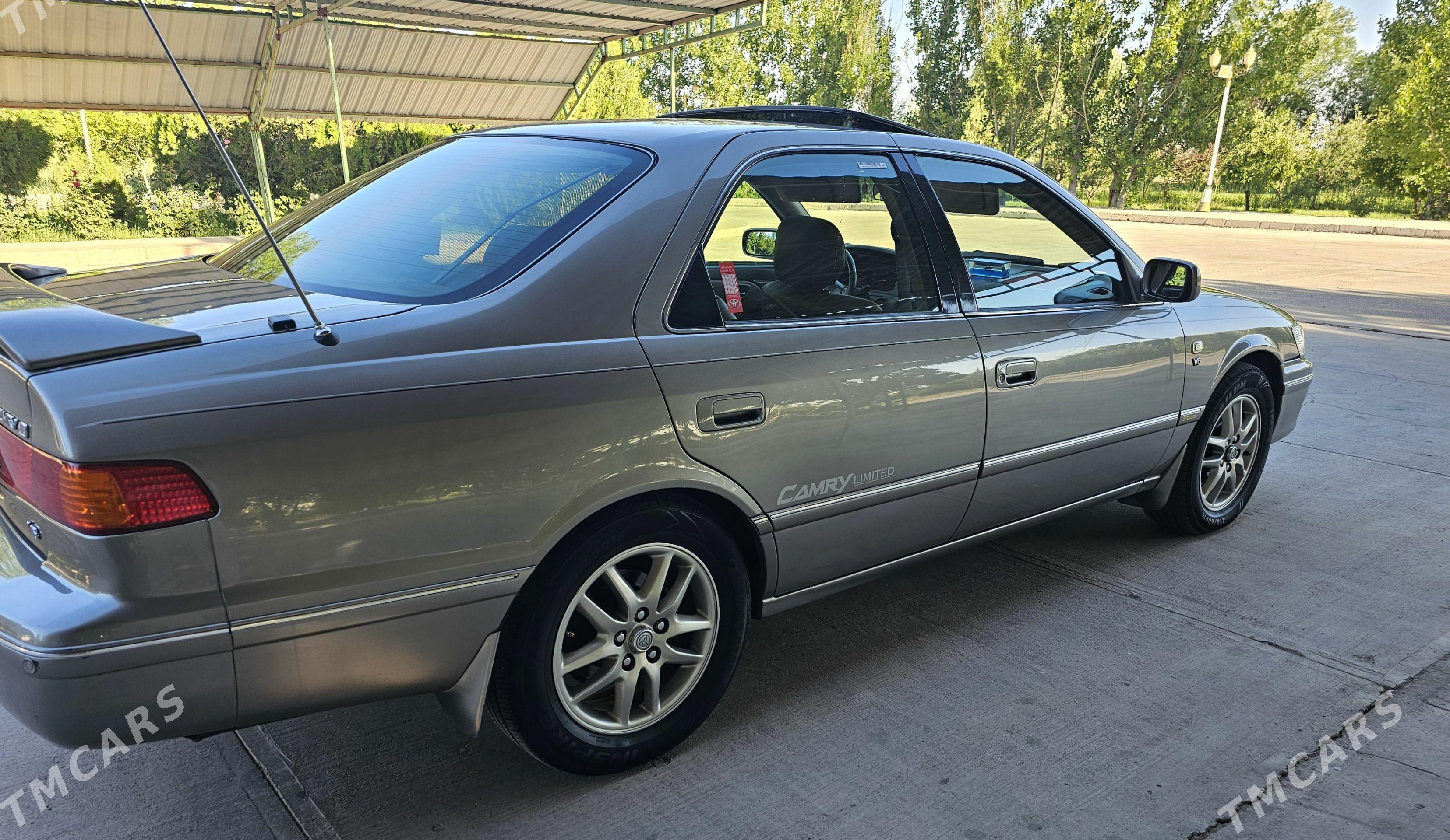 Toyota Camry 2001 - 215 000 TMT - Туркменабат - img 1