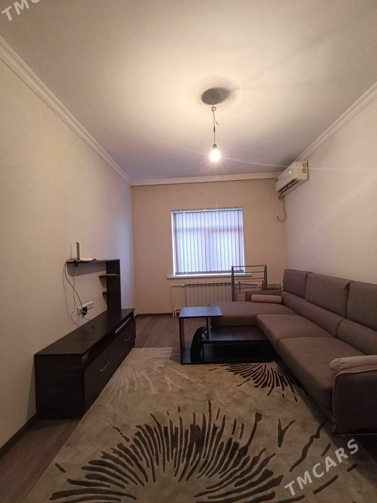 Район Цирка 1 в 2 комнаты - Ким район - img 1