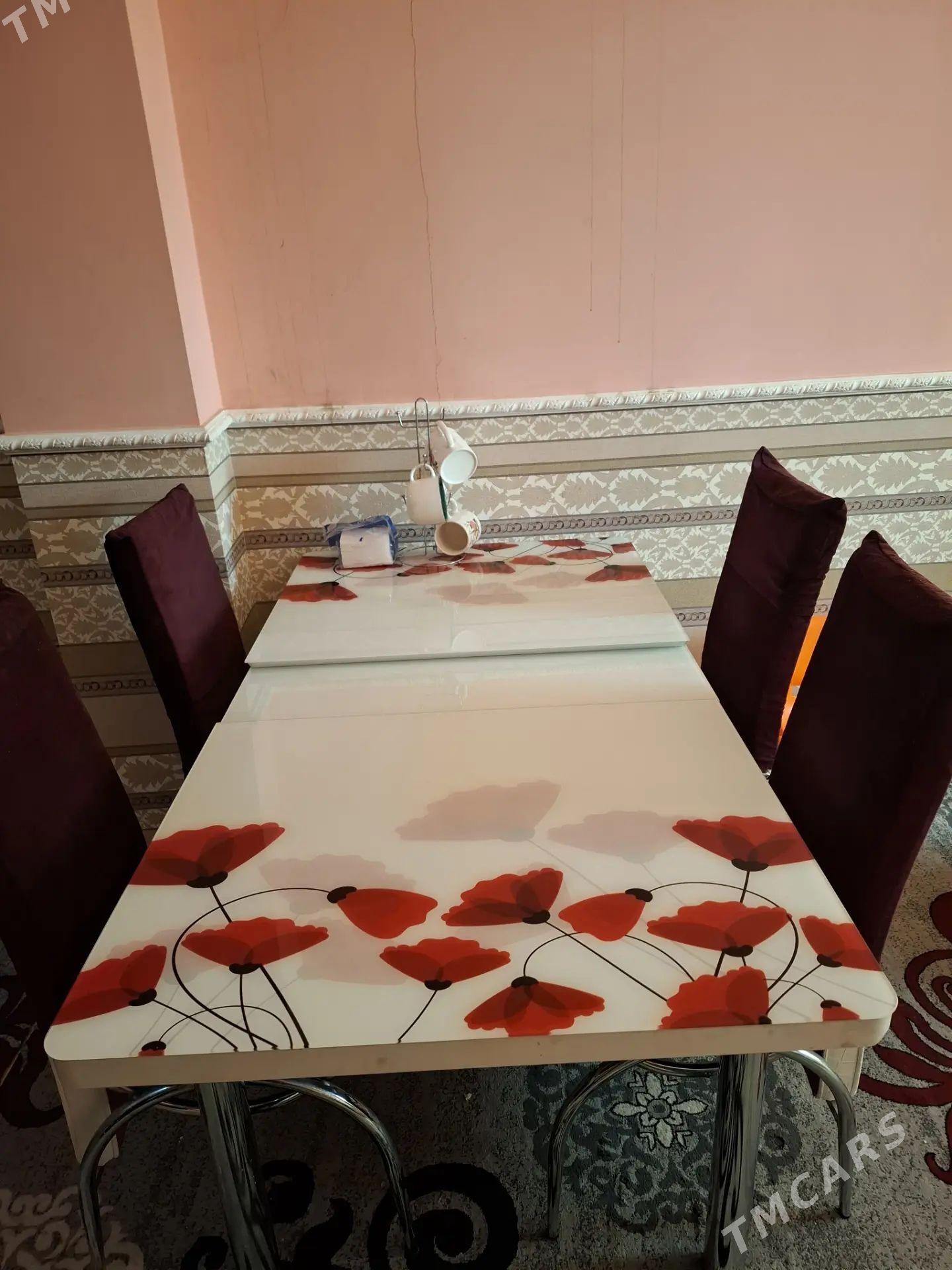 nahar iyilyan stol - Daşoguz - img 1