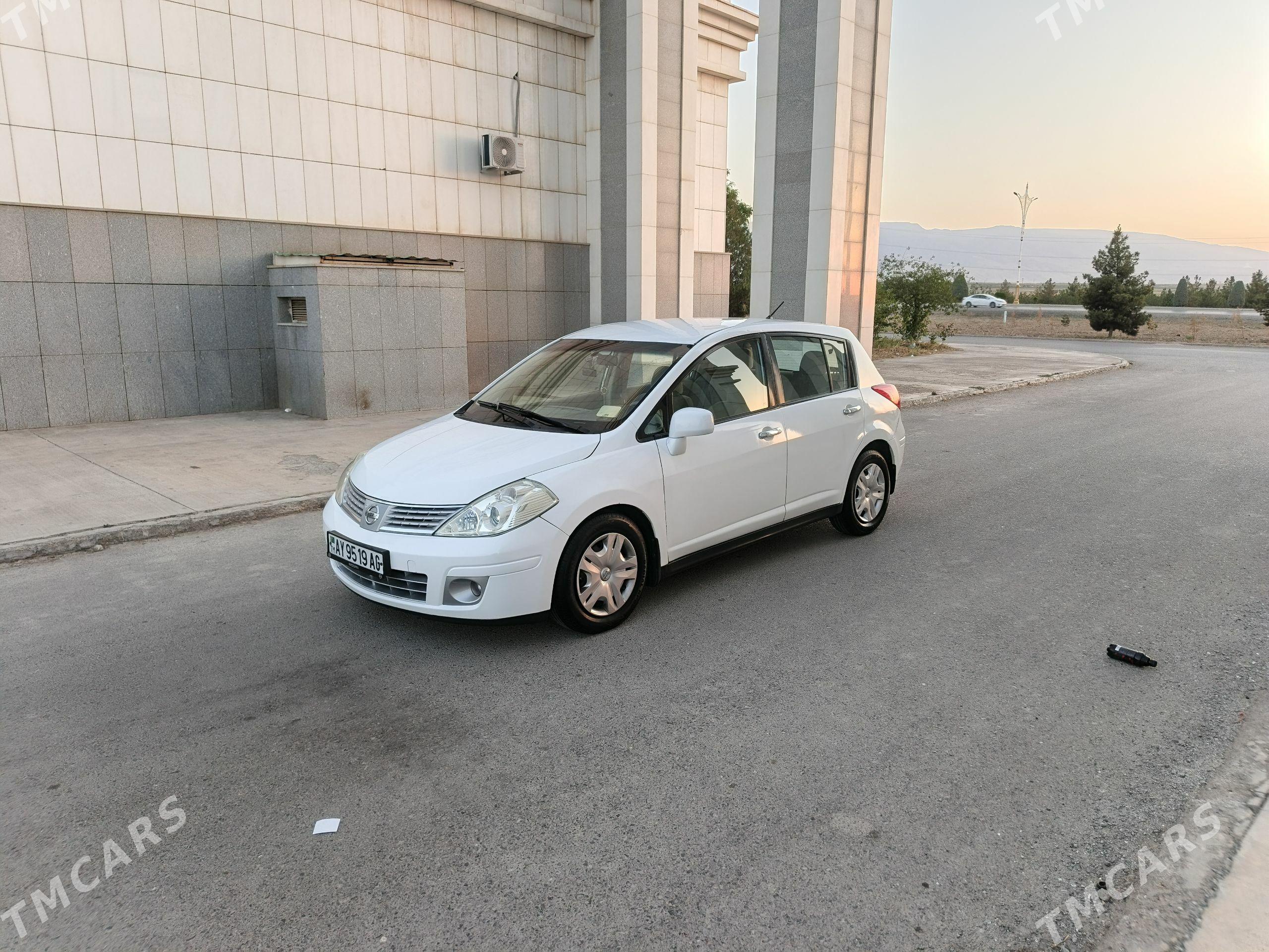 Nissan Versa 2010 - 149 000 TMT - Ашхабад - img 1